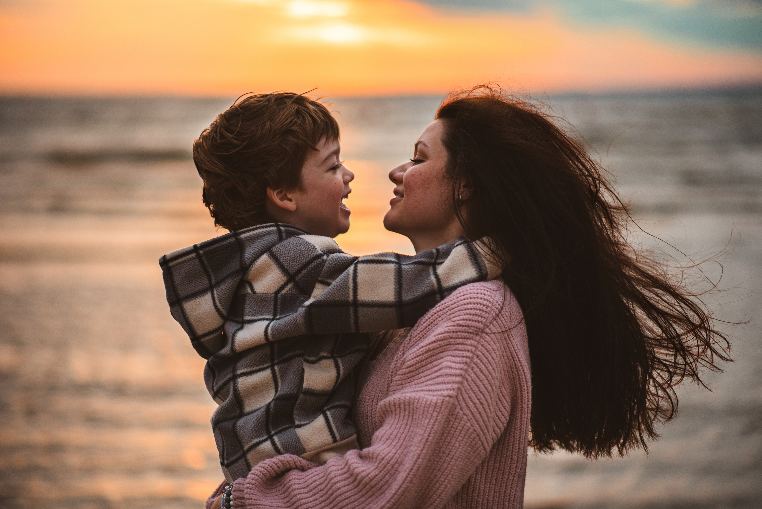 Наташа, Лёша и Егор. Пикник у залива. Семейный и детский фотограф в Санкт-Петербурге Светлана Юрьева