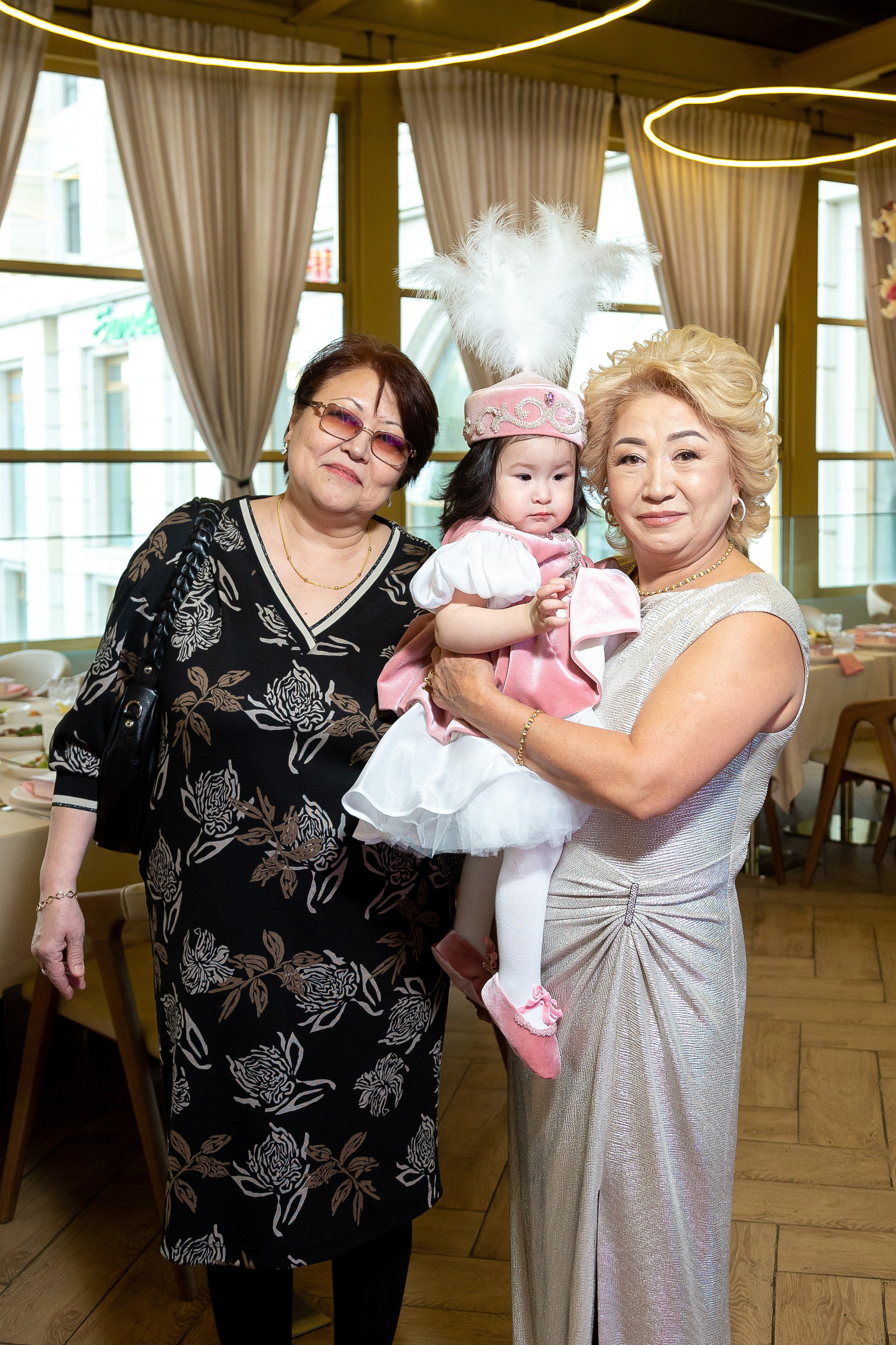 Айше 1 годик. Свадебный фотограф в Алматы Айгерим Верба