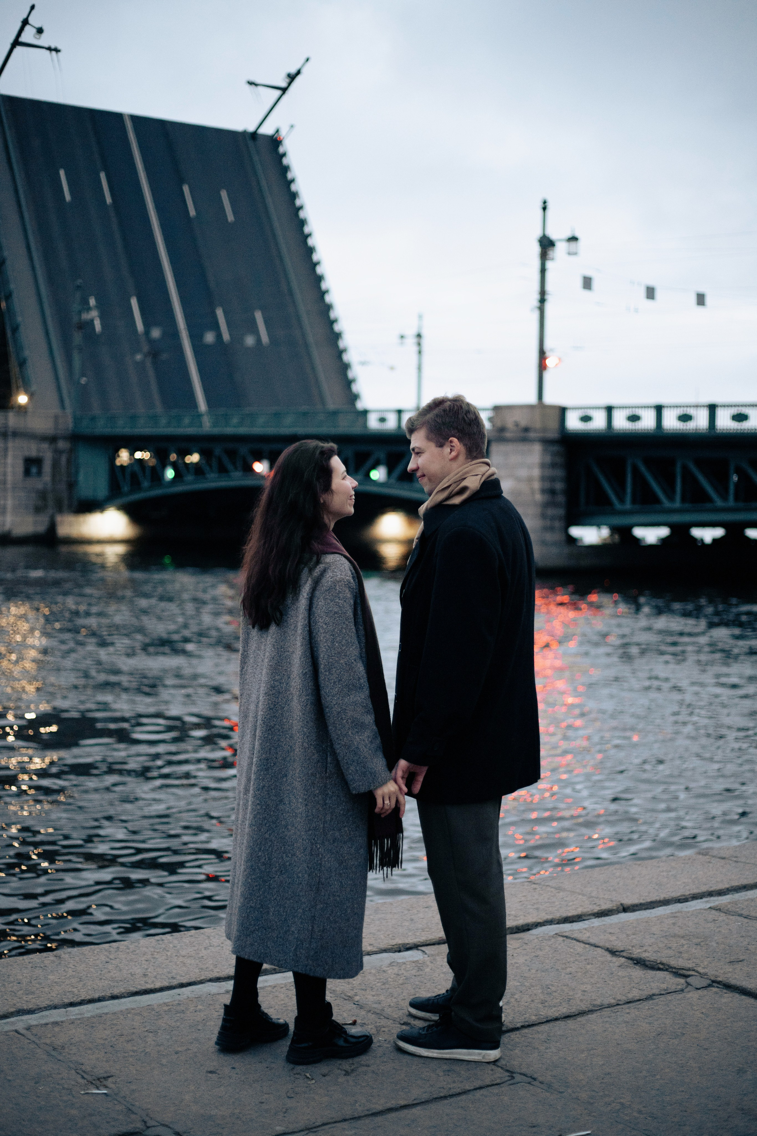 РАЗВОДНЫЕ. Петербургский фотограф — Рия