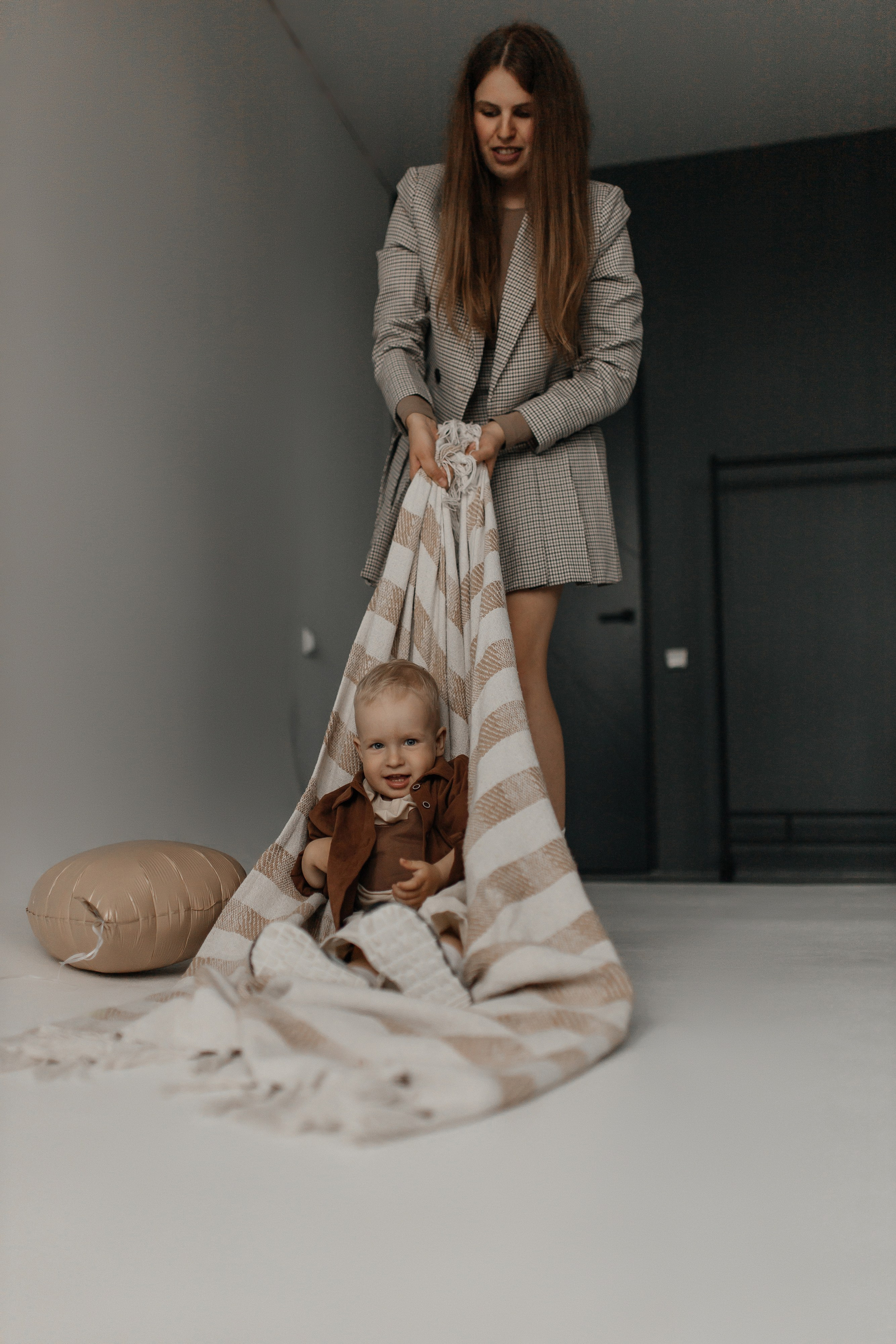 Ваня и мама. Семейный фотограф Губкин/Старый Оскол