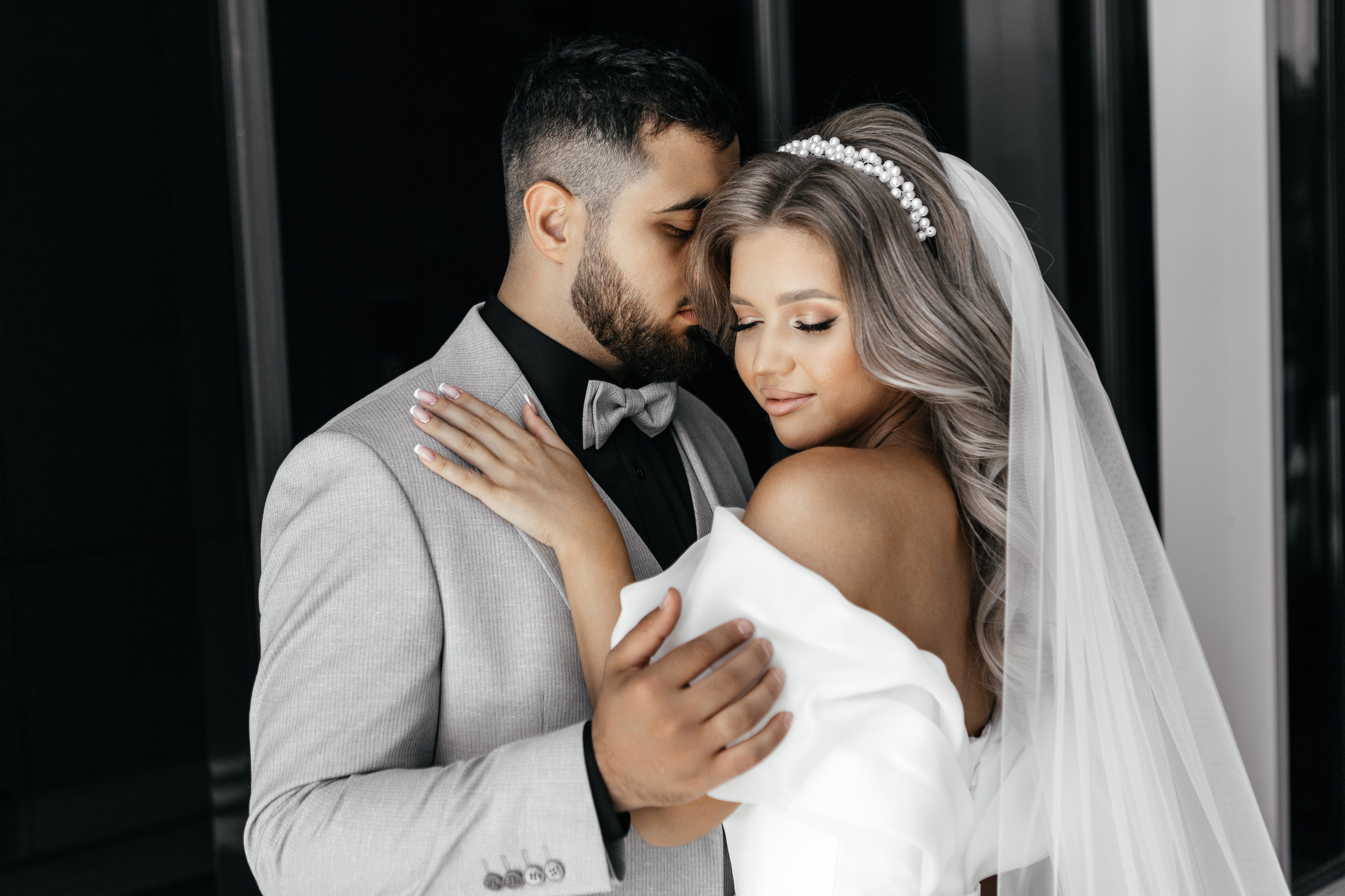 Свадебный фотограф Уфа — Руслан ГабдлисламовЖивые эмоции, красивые кадры, воспоминания на всю жизнь.Работаю по всей Республике Башкортоста. Свадебный фотограф Уфа Руслан Габдлисламов