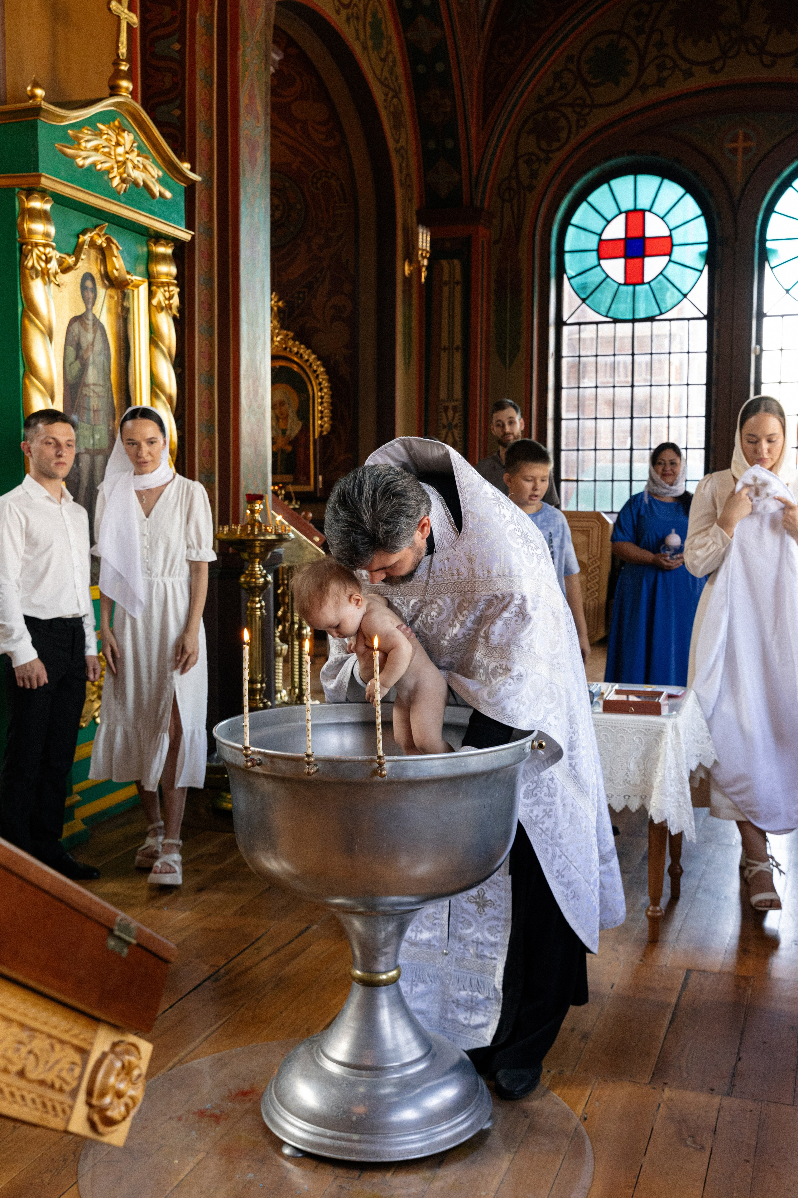 Крещение в Свято-Троицком соборе. Свадебный фотограф и видеограф Краснодар, Ростов, Сочи, Новороссийск