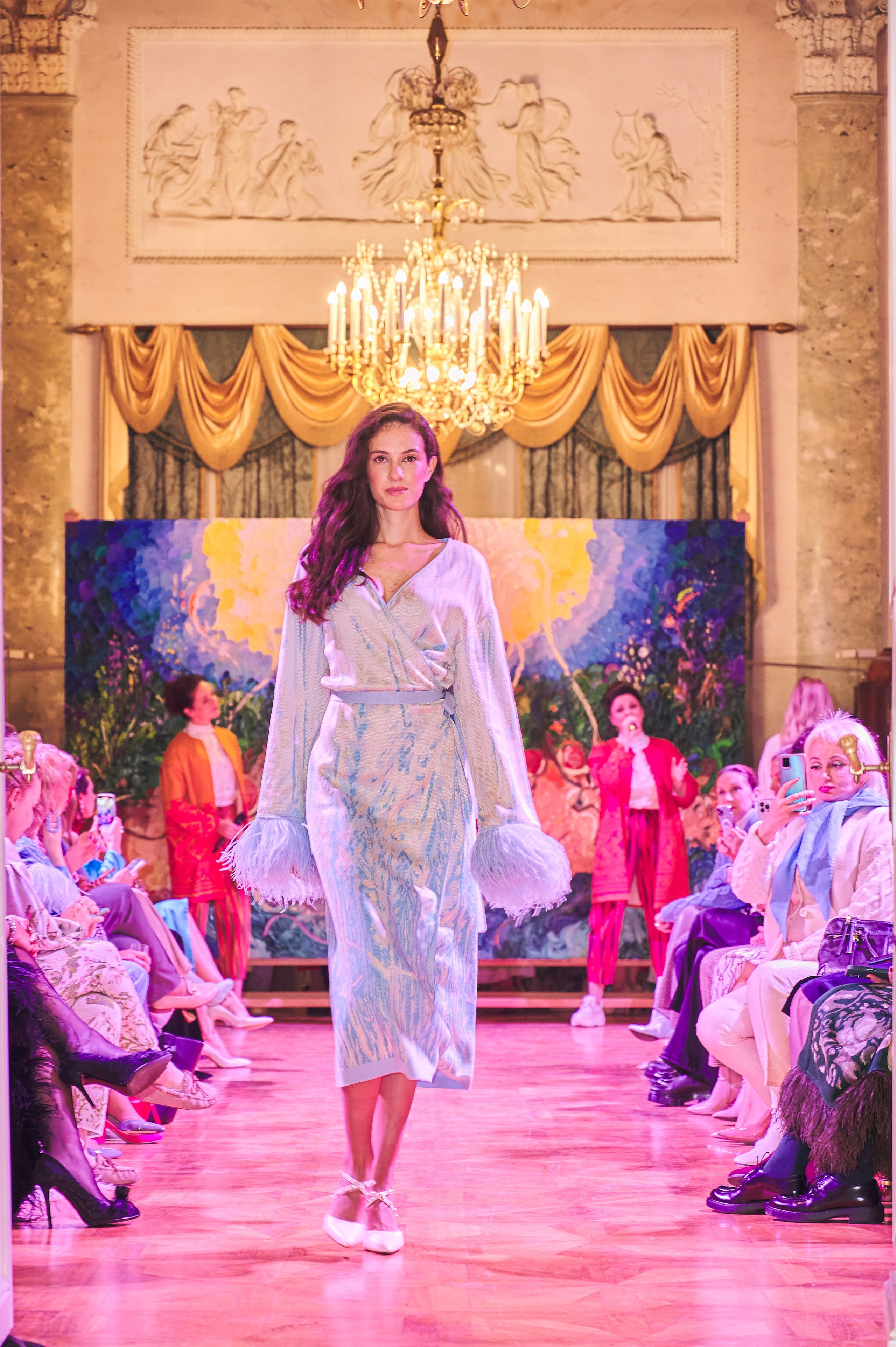 21.09.22 Люблино — Показ коллекции платьев. Никита Хохловский фото и видео продакшн