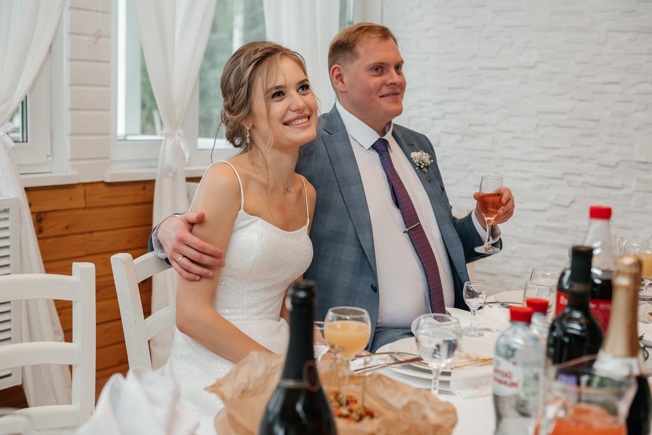 Свадьба в Измайловском загсе. Фотограф Москва Настя Профотовна. Репортажные, свадебные и контент фотосессии