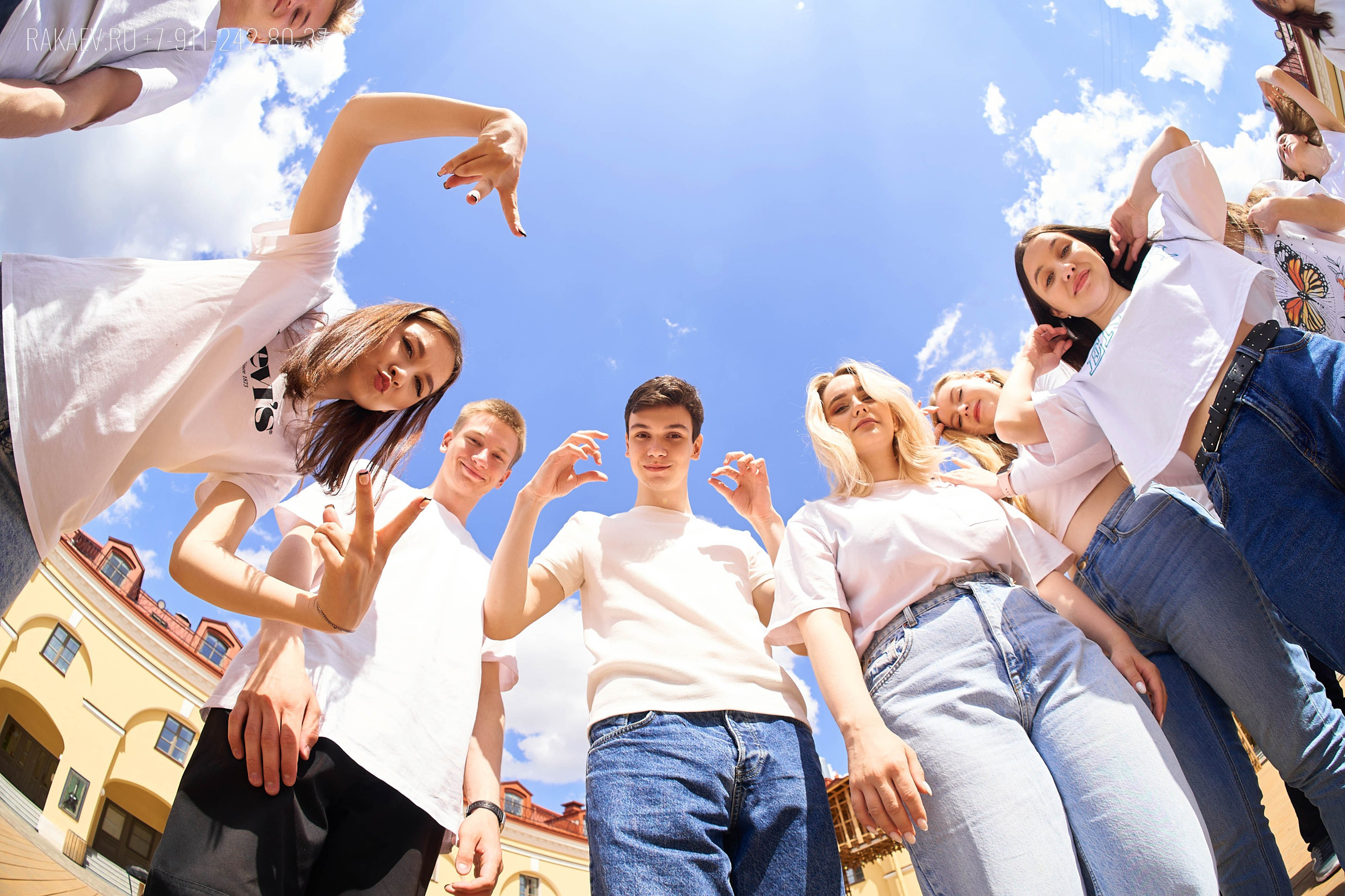 ПРАЗДНИК-ПРОГУЛКА-ВЫПУСКНОЙ. Артем Ракаев — фотограф и видеомейкер из Санкт-Петербурга