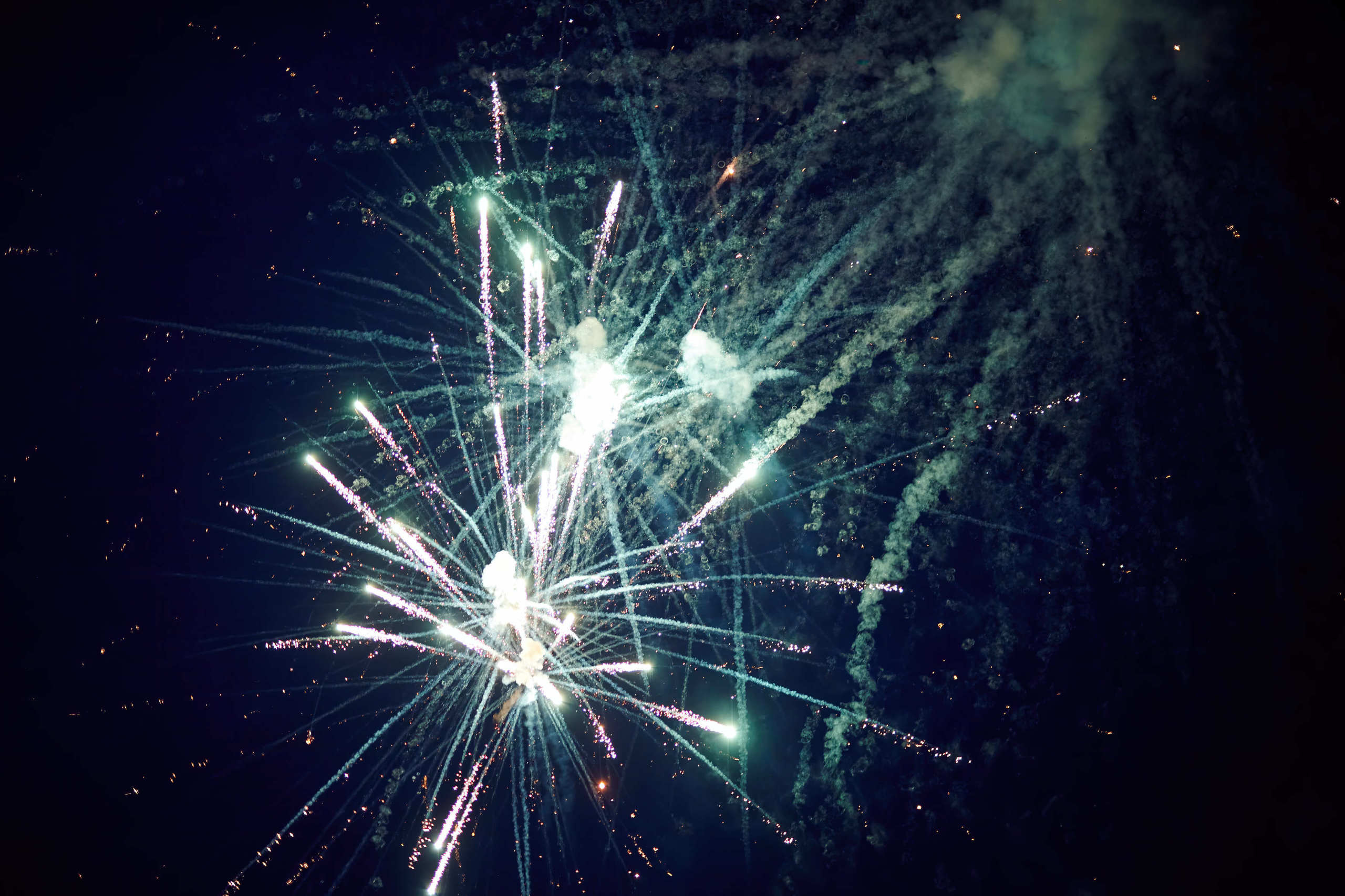 Белая вечеринка 2020