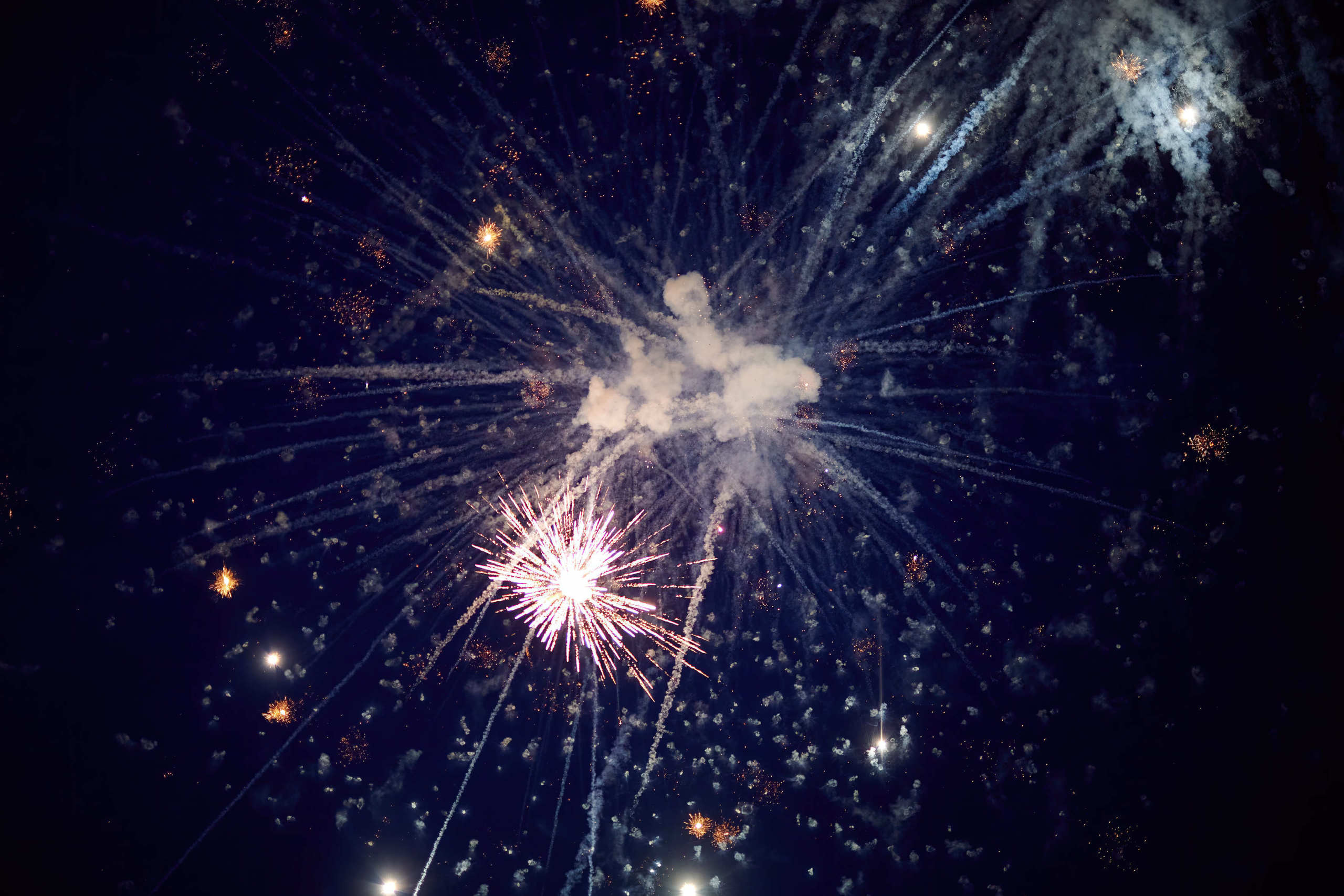 Белая вечеринка 2020