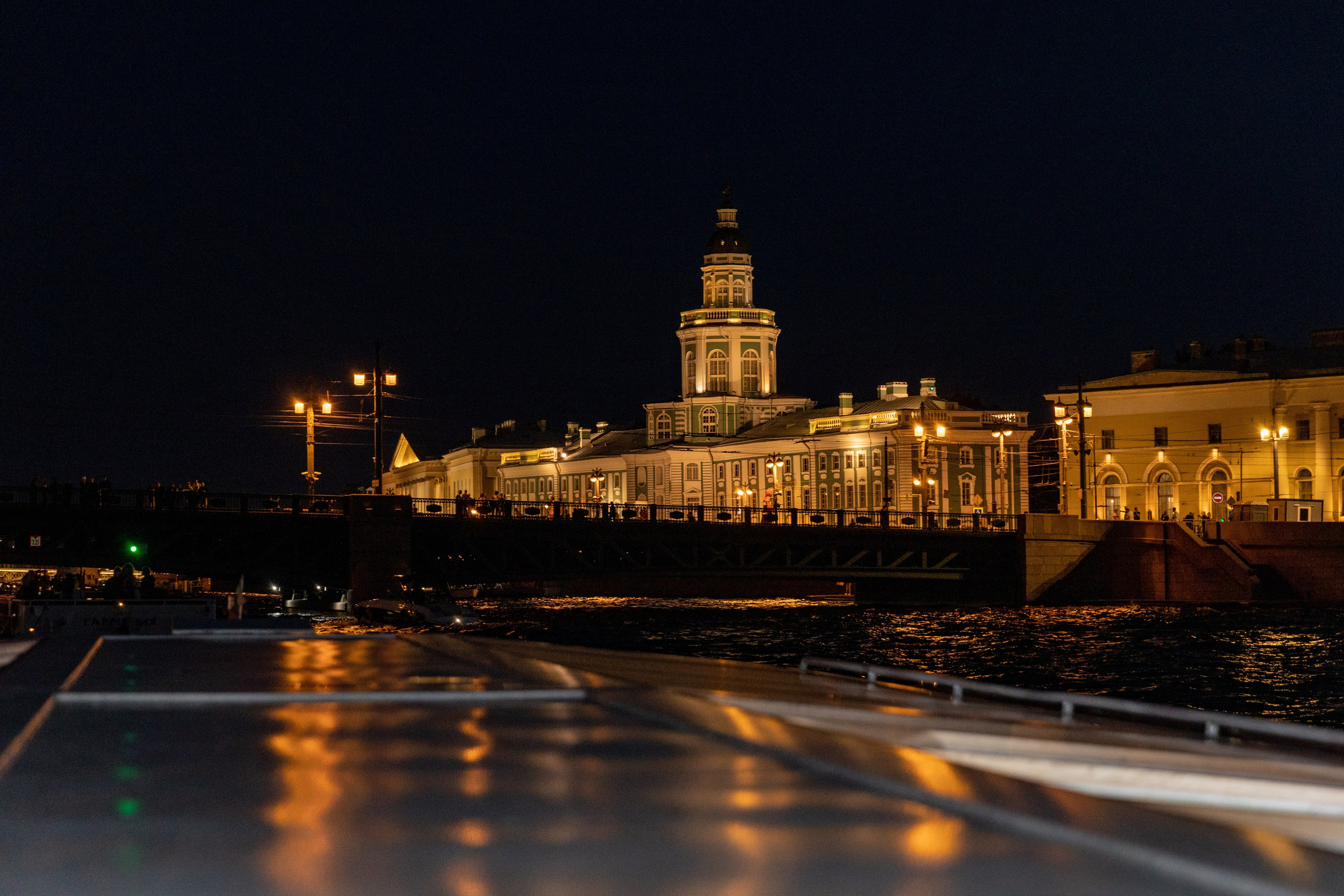 Выпускной на караблике 9 класс. Фотограф в Санкт-Петербурге Закута Ольга
