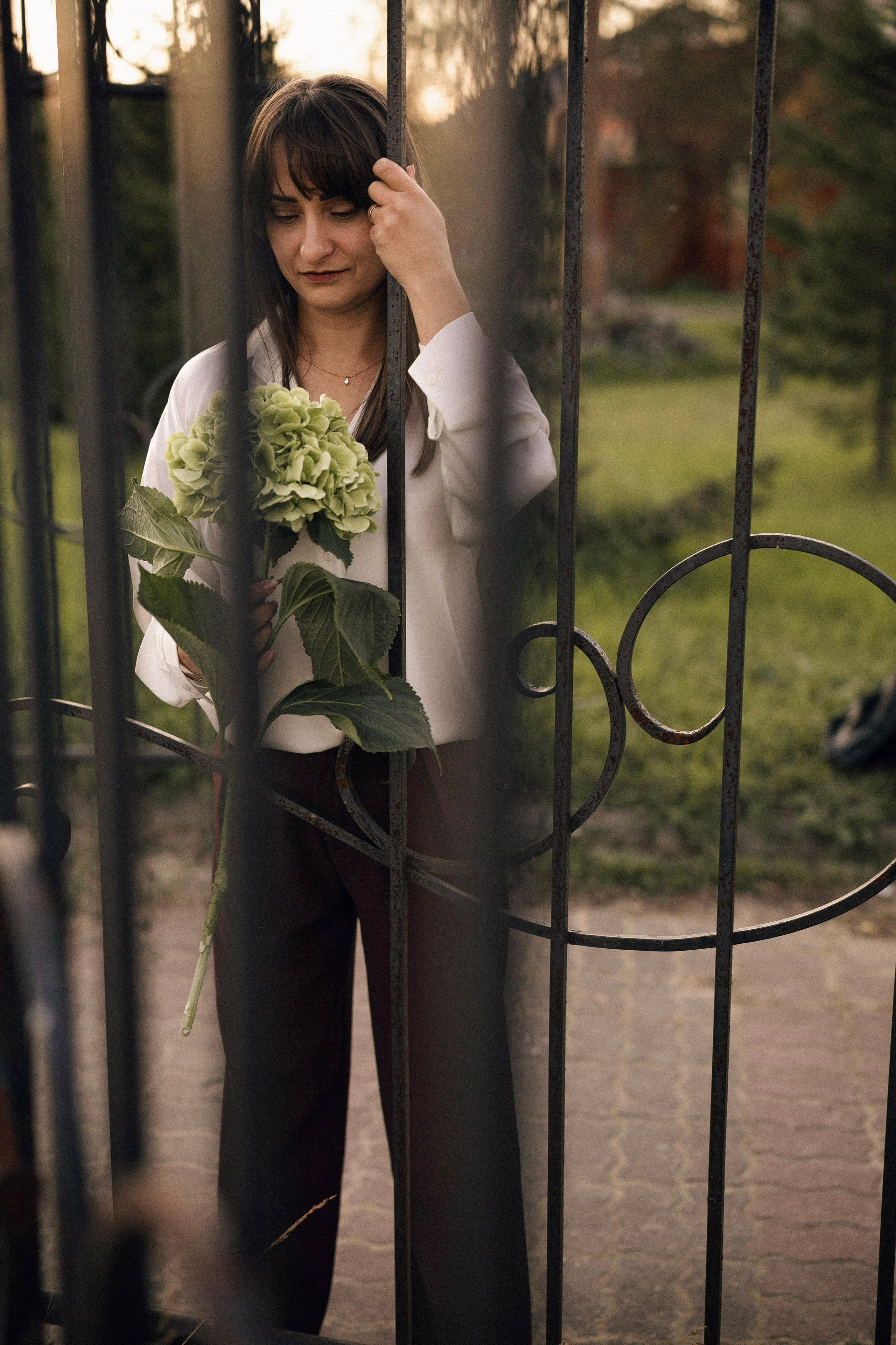 Натали с гортензией. Портретный, семейный и свадебный фотограф в Нарьян-Маре