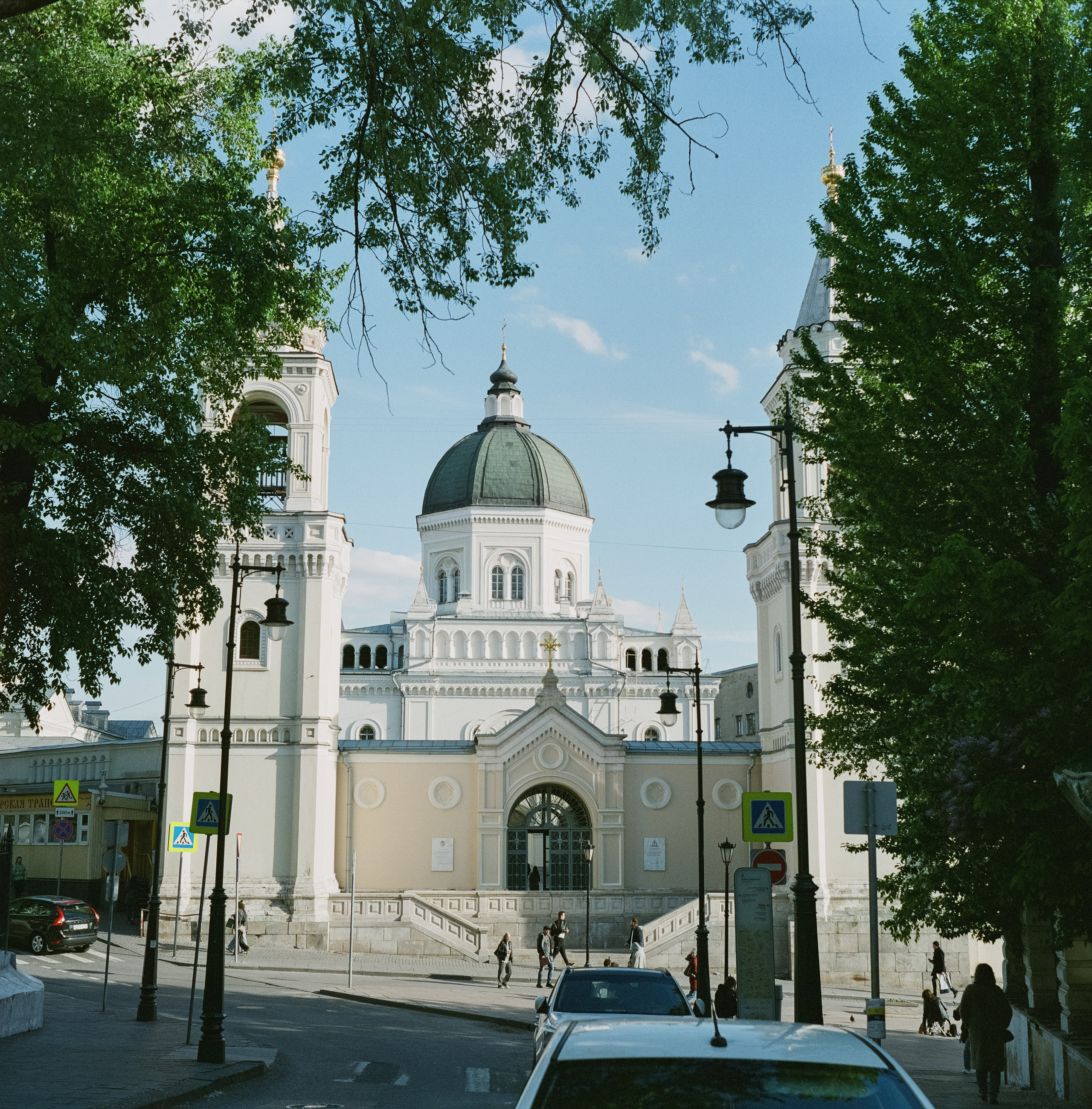 Super Fujica-6 | Fujicolor Pro 400H | Покровка, Лубянка и окрестности 6 мая 2025 года