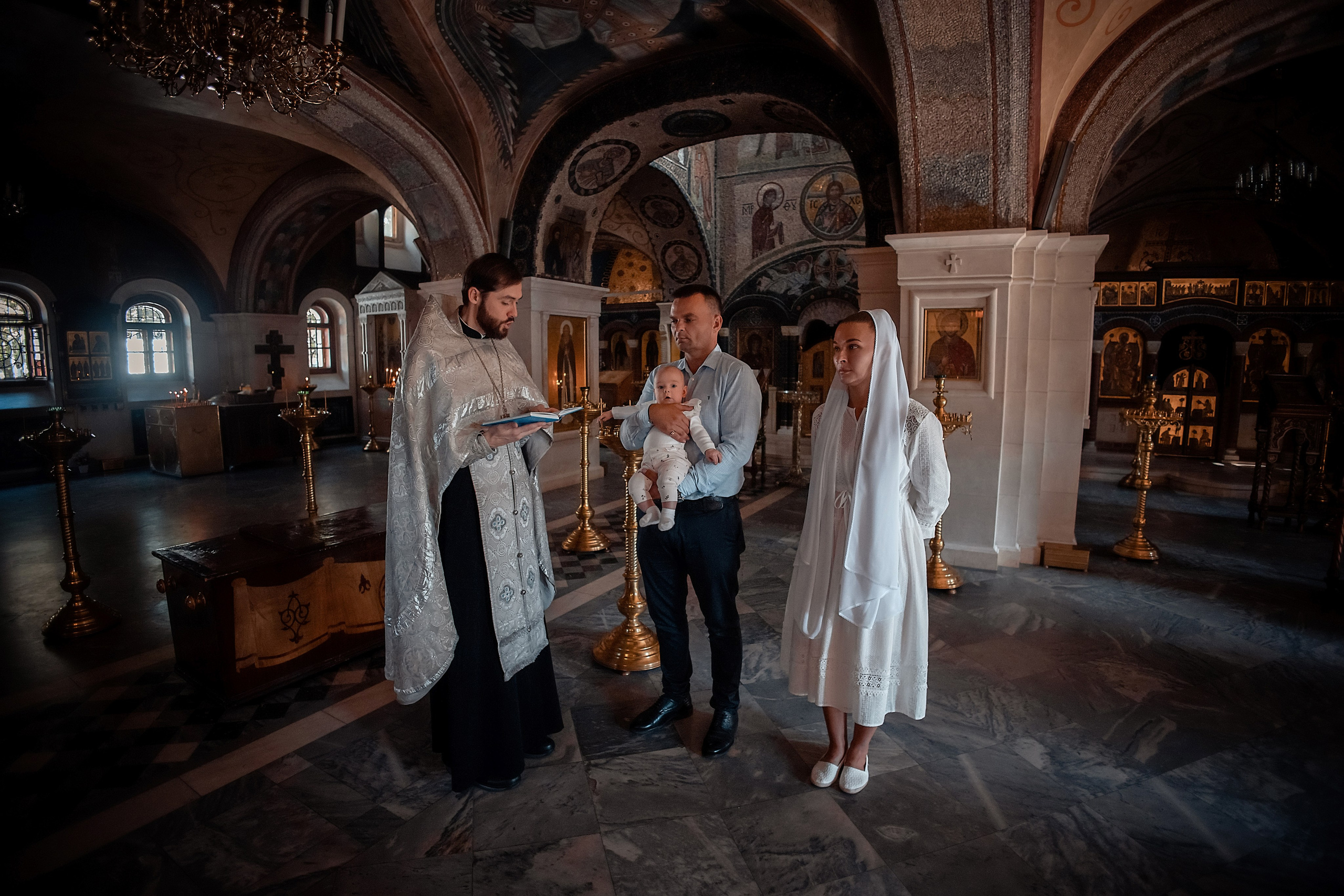 Фограф на крещение Москва- Смоленск. Свадебный Церковный Семейный фотограф Светлана Былова Москва- Смоленск