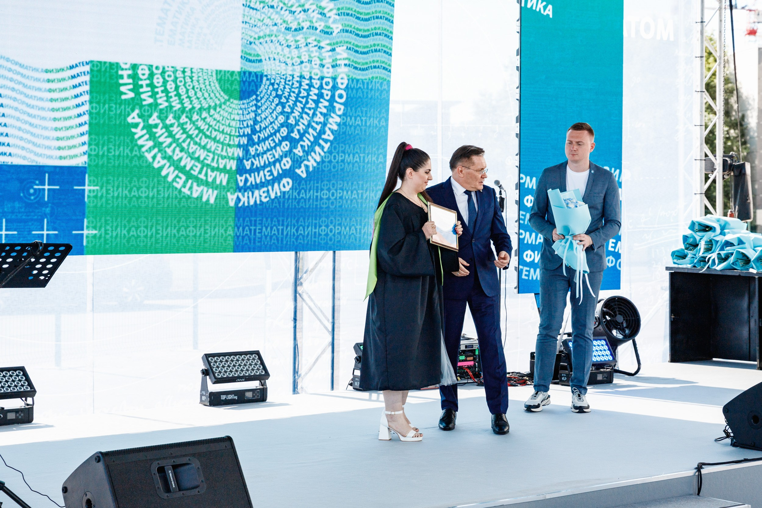 Выпускной МГУ. Фотограф Захваткин Роман