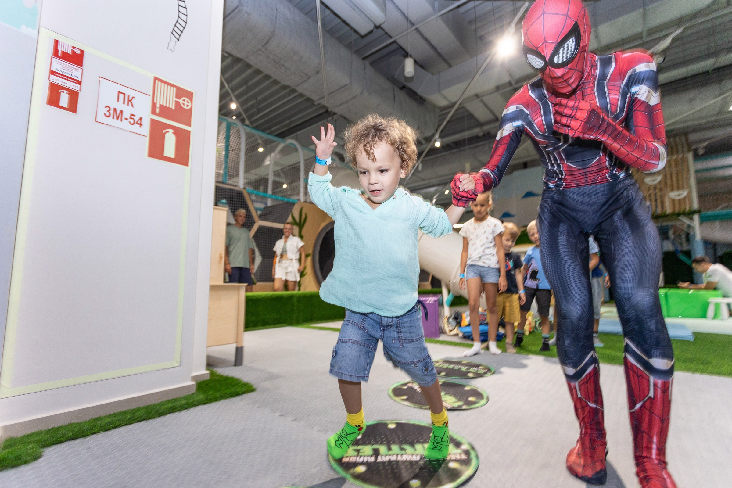 Съемка детского дня рождения Краснодар. Выпускные альбомы Майкоп, Краснодар Елена Золотарева