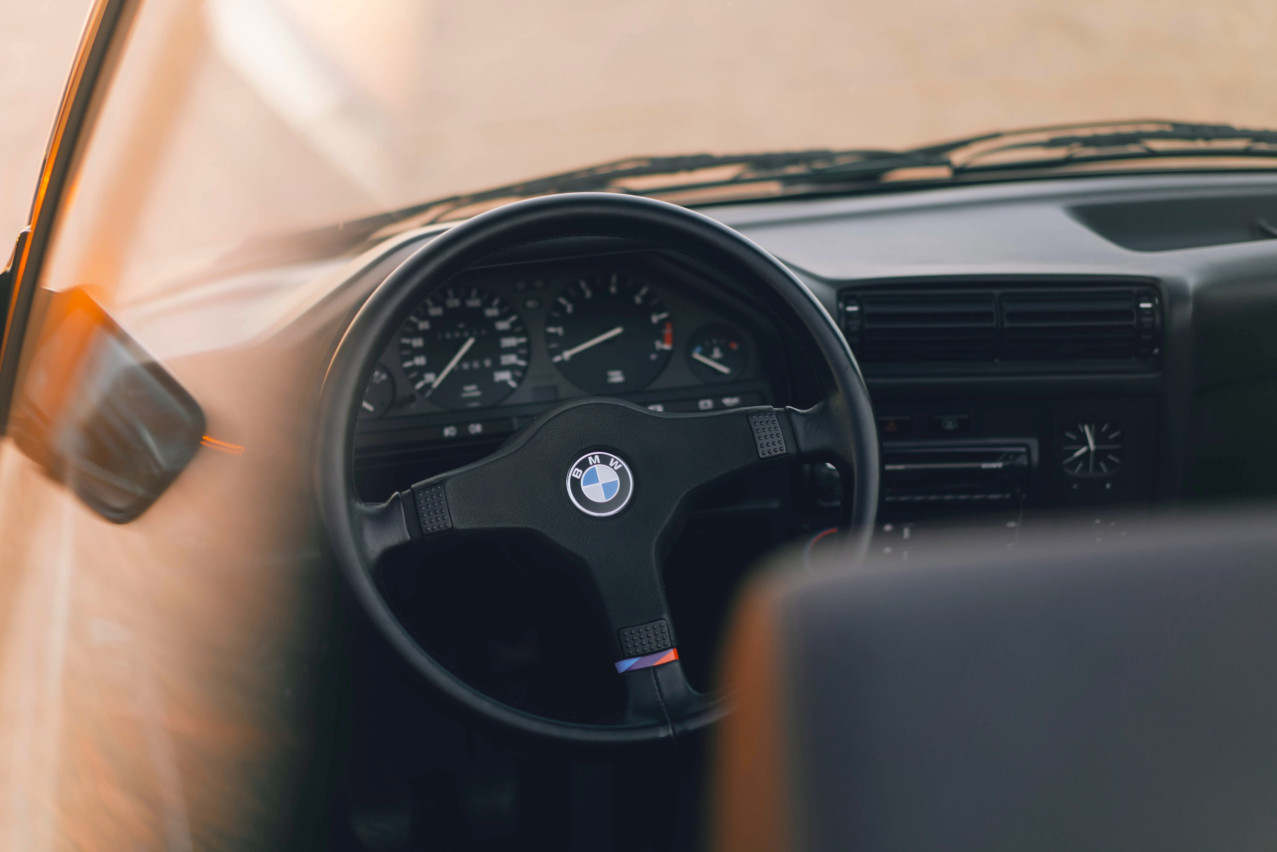 BMW 318i Cabriolet. Автомобильный фотограф Антон Цырулев