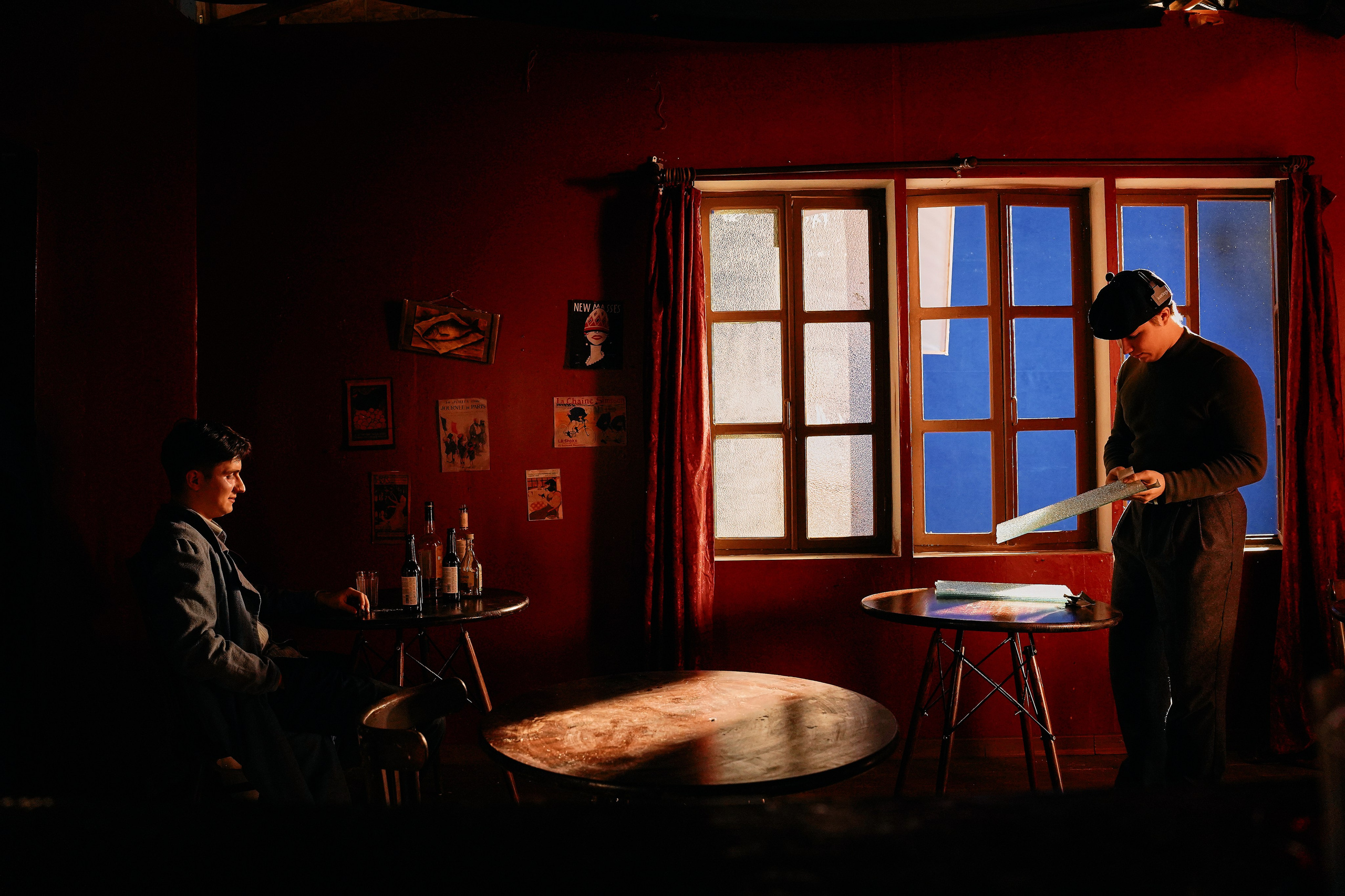 БЭКИ со съемок. Фотограф