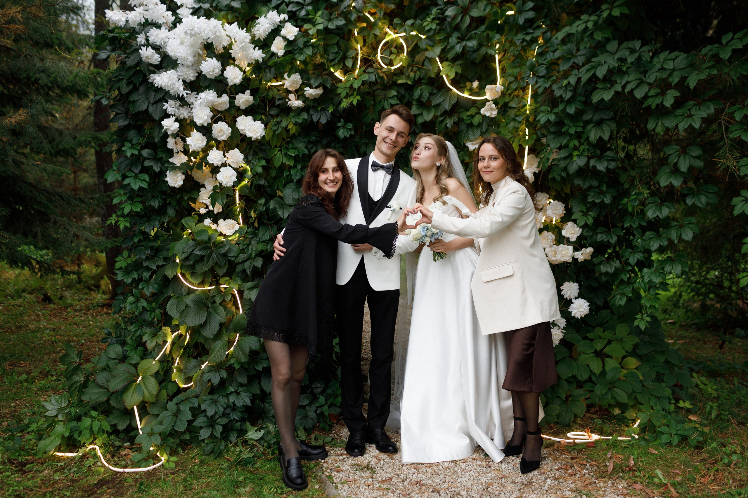 Максим и Александра. Свадебный фотограф в Ижевске Владимир Мещеряков