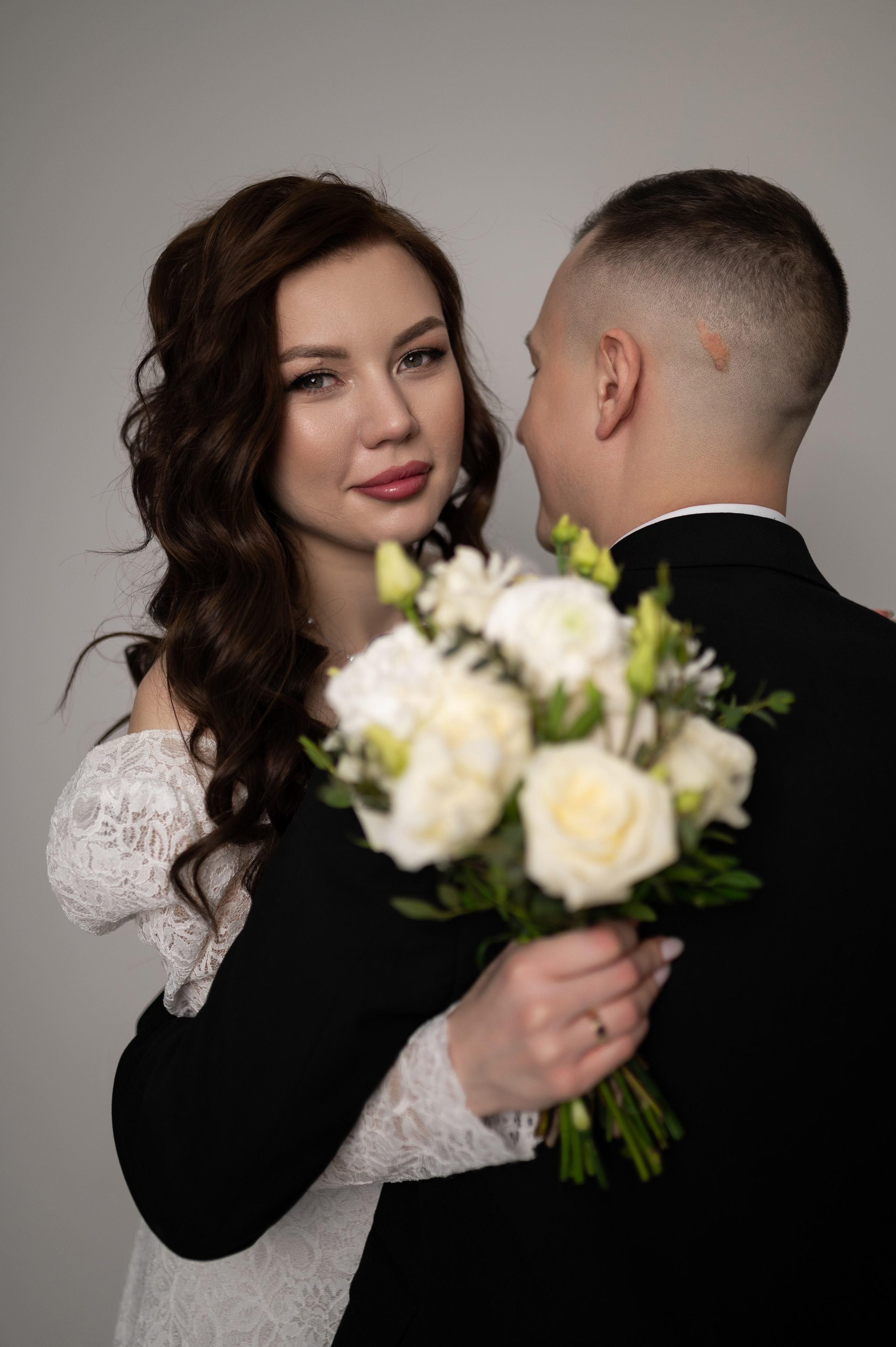 « Возможно, в этом мире ты всего лишь человек, но для меня ты — весь мир». Твой личный проводник к красивым фотографиям в Старом Осколе