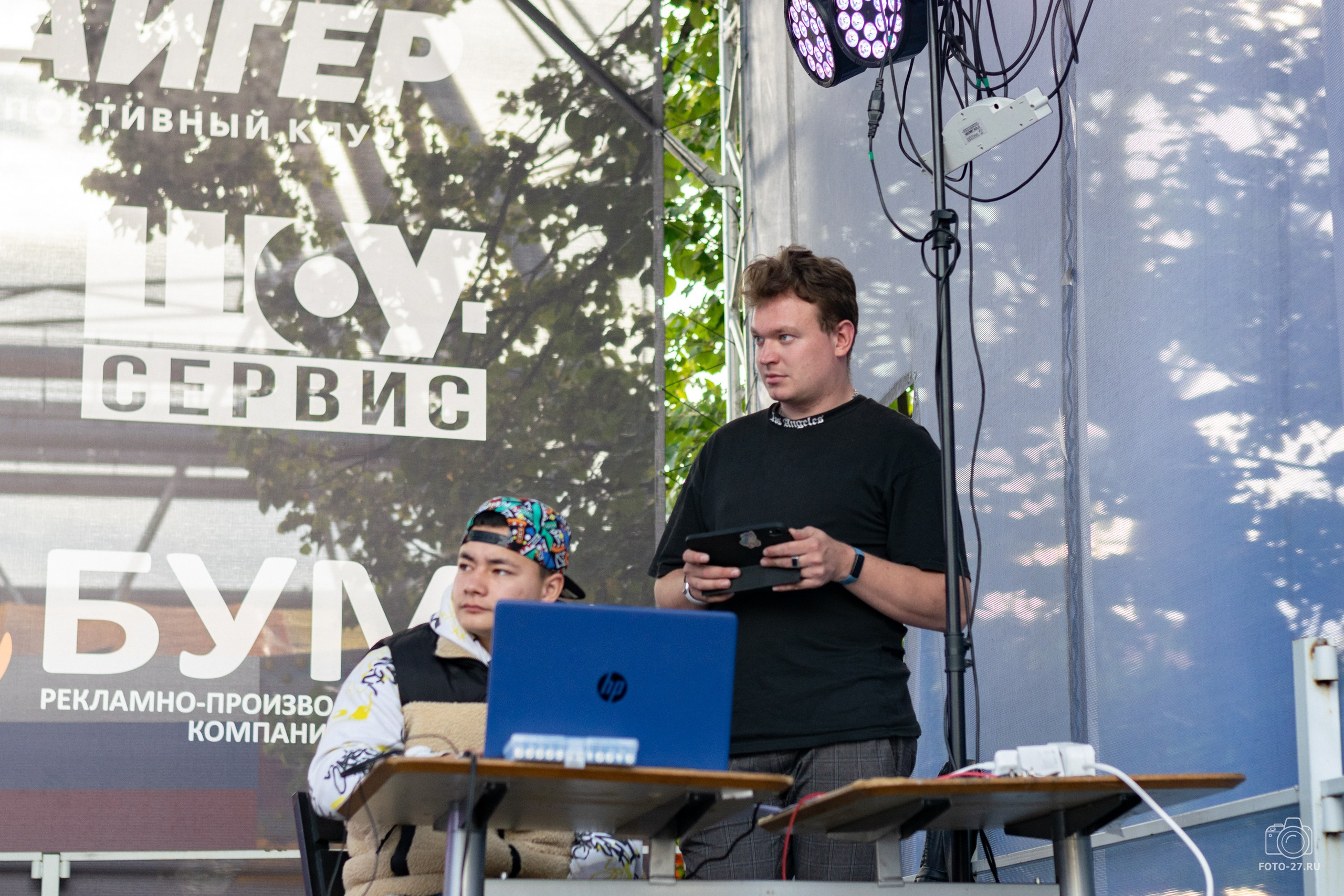 Антон Курдюмов фотограф в Хабаровске Рина Курдюмова фото27 foto27 Антон Дорофеев репортажный репортаж документалист Тони и Рина фотосоздатели Международный фестиваль Рок в защиту животных Хабаровск