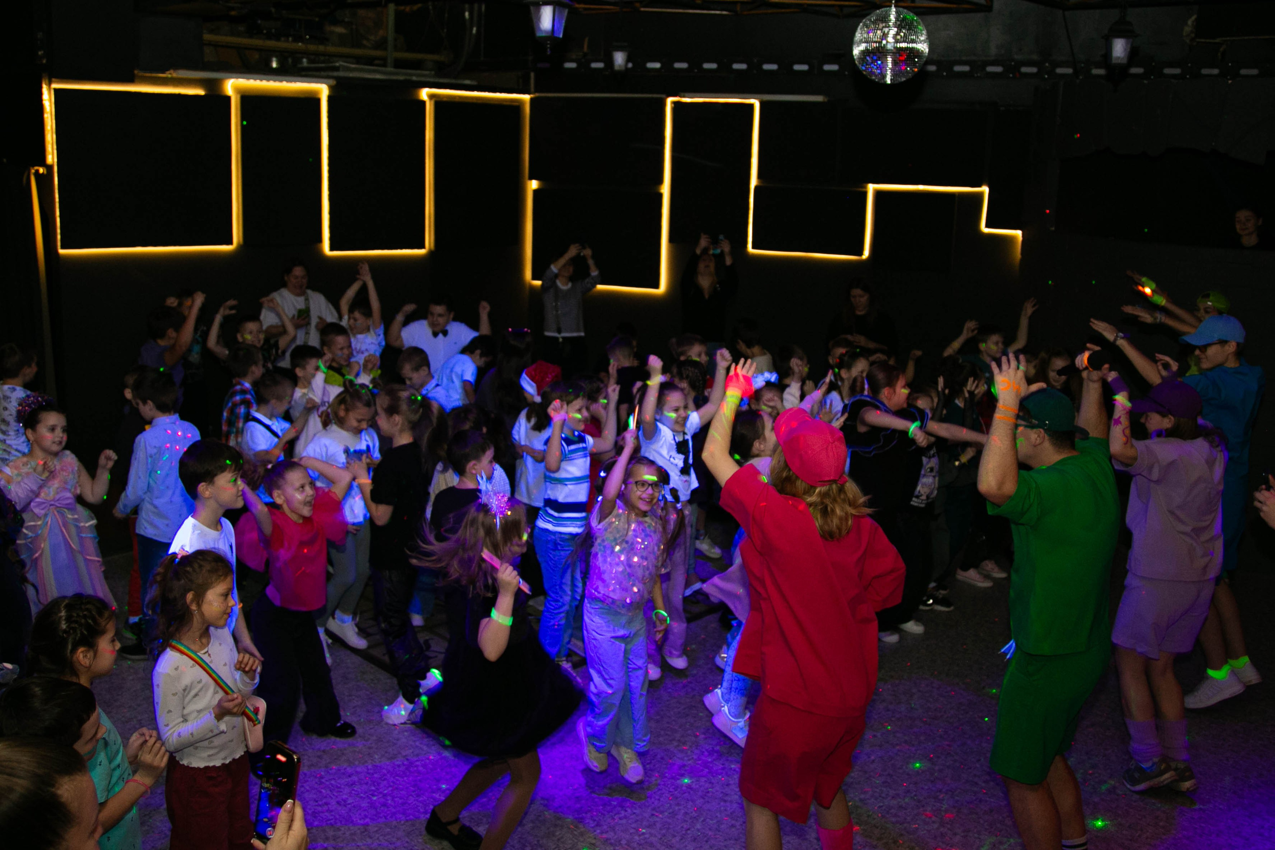 Party Man. Репортажный фотограф в Пскове