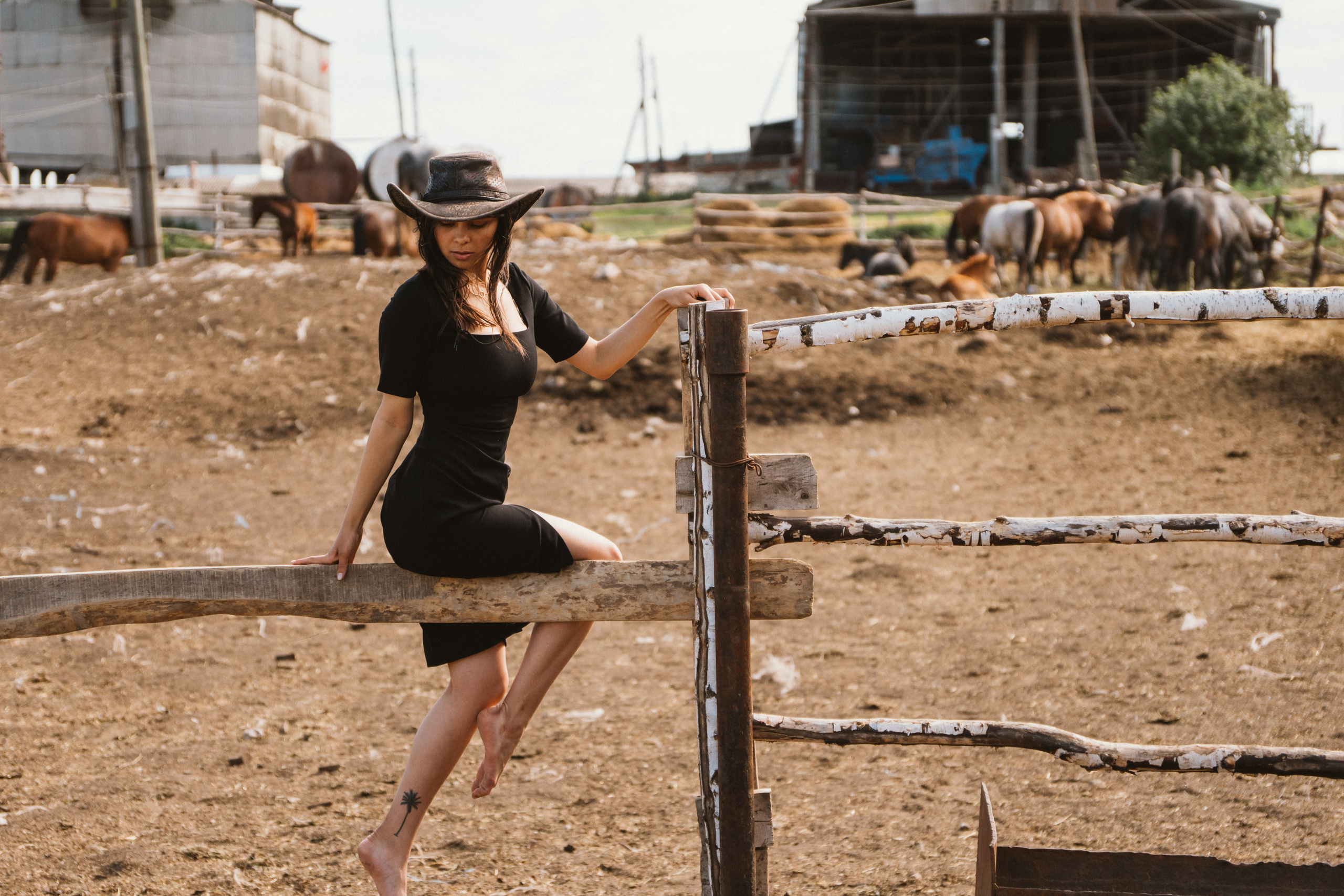 Софья и лошади. Портретный и семейный фотограф в Перми Мила Ульянова