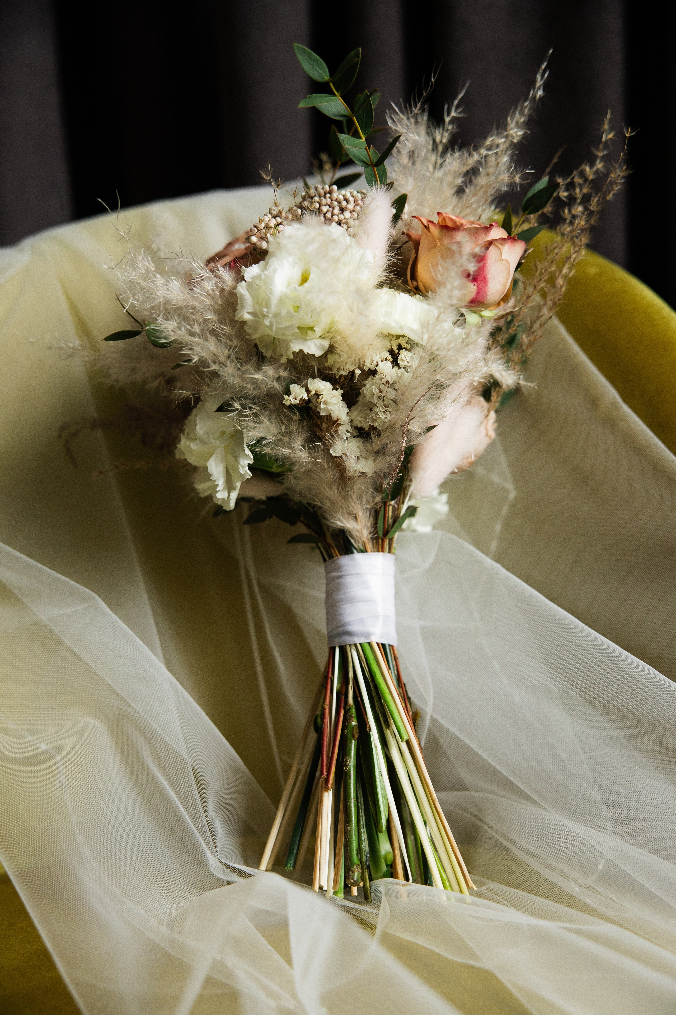 Свадебная фотосессия в Иваново и Москве. Свадебный фотограф в Иваново Гитарина Черняева