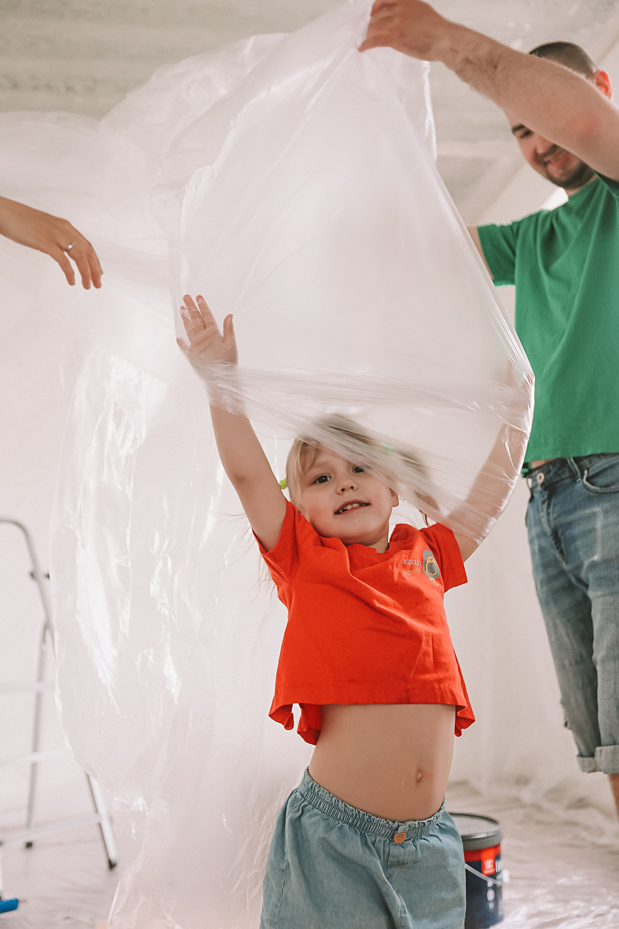 Ремонт. Семейный фотограф Тюмень, фотограф на роды Салмина Мария