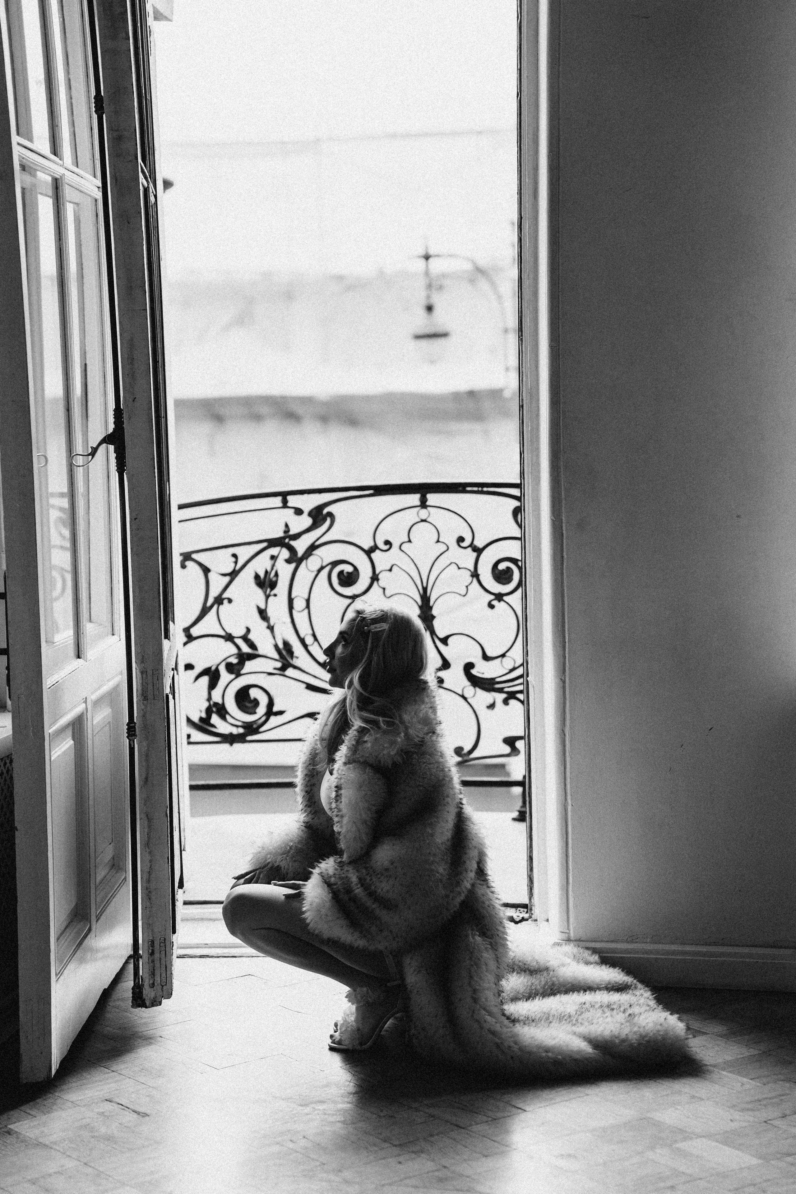 МИНИМАЛИЗМ В СТУДИИ НА ЧЕРНЫШЕВСКОЙ В СТУДИИ С БАЛКОНОМ. Профессиональный фотограф, Санкт-Петербург — Виктория Богомолова