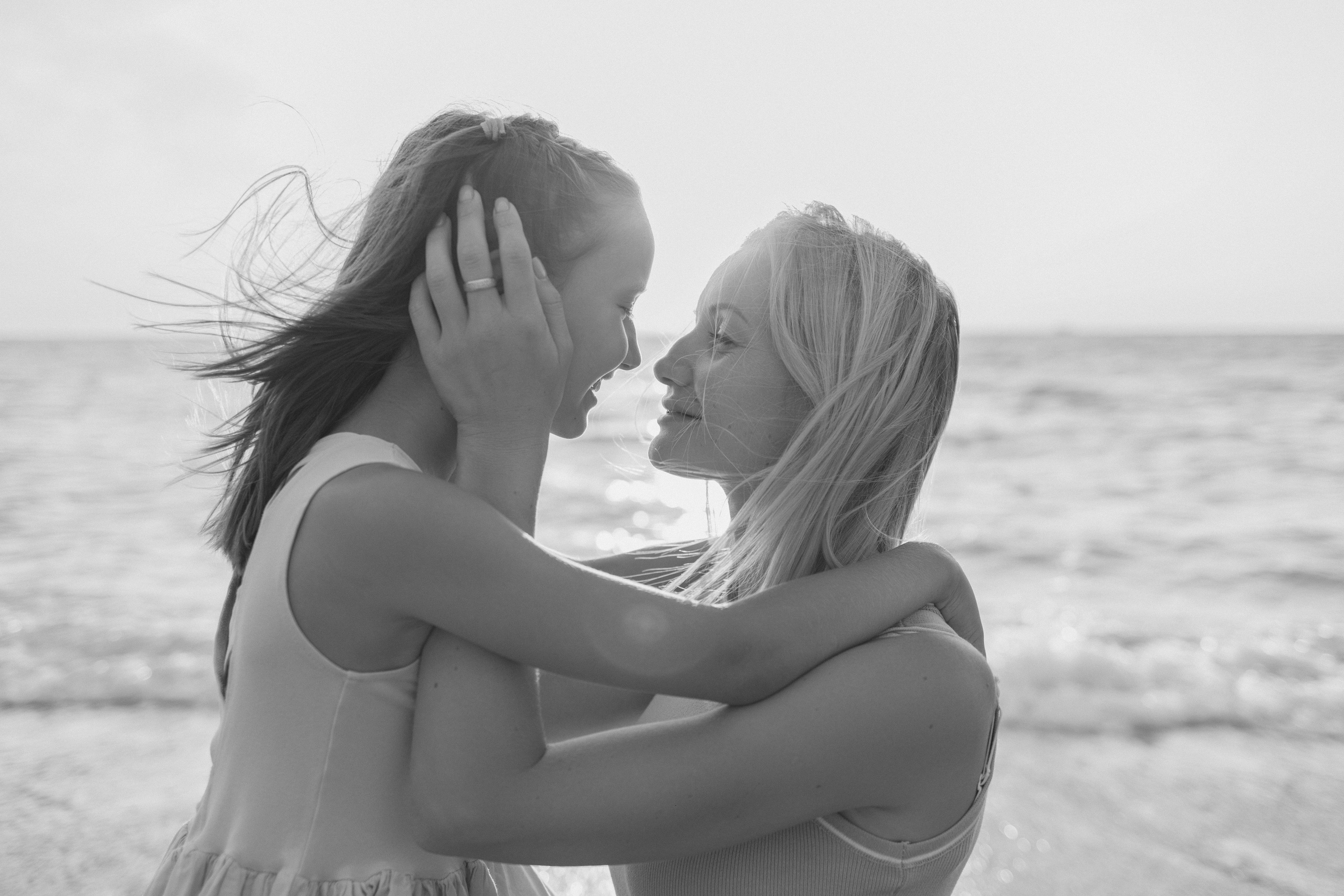 Жизнь, море, движение. Свадебный фотограф Мироманов Николай в Крыму