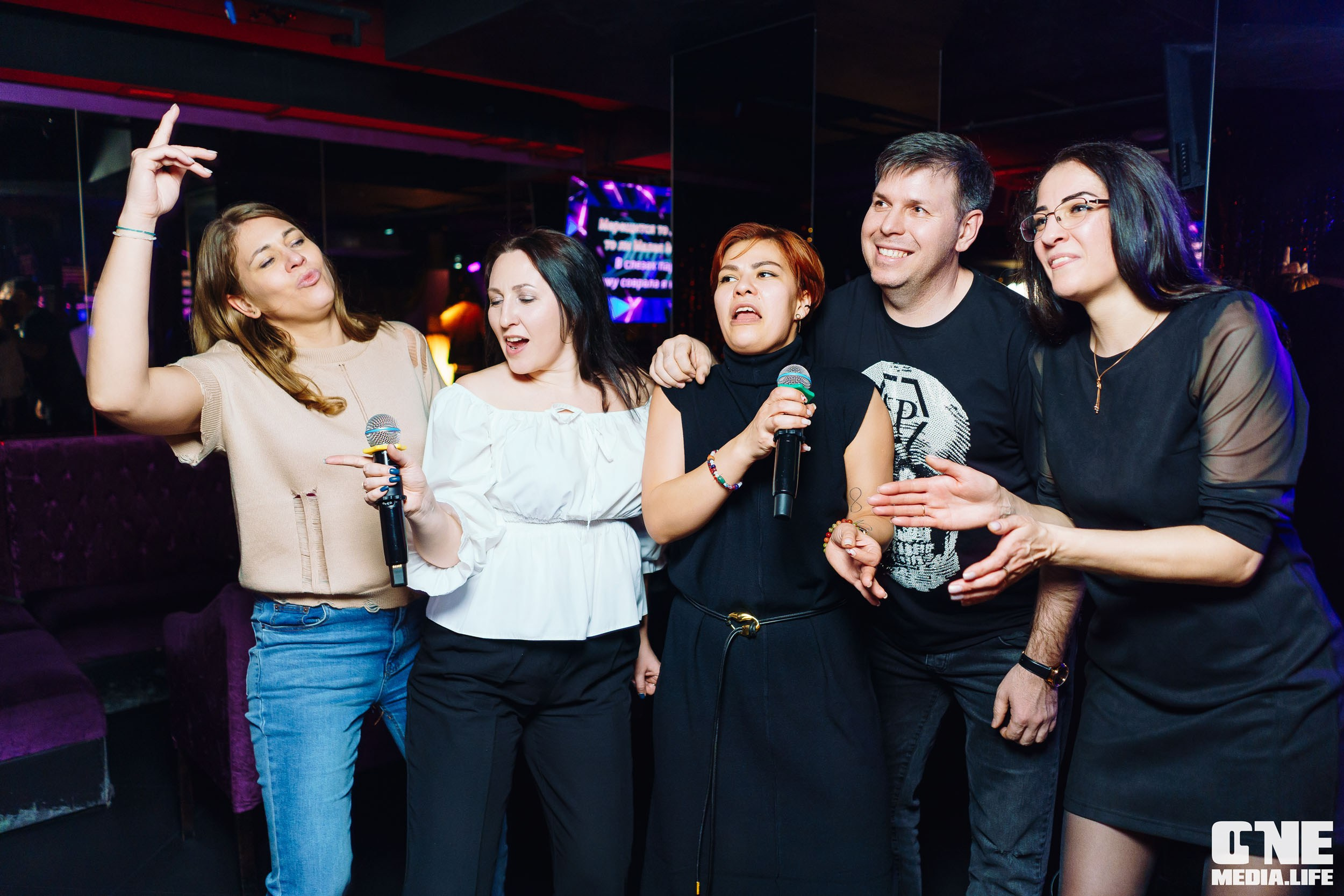 Фоторепортаж из караоке-клуба Эйфория. One Media Life: фоторепортажи, фотоотчеты с мероприятий и заведений