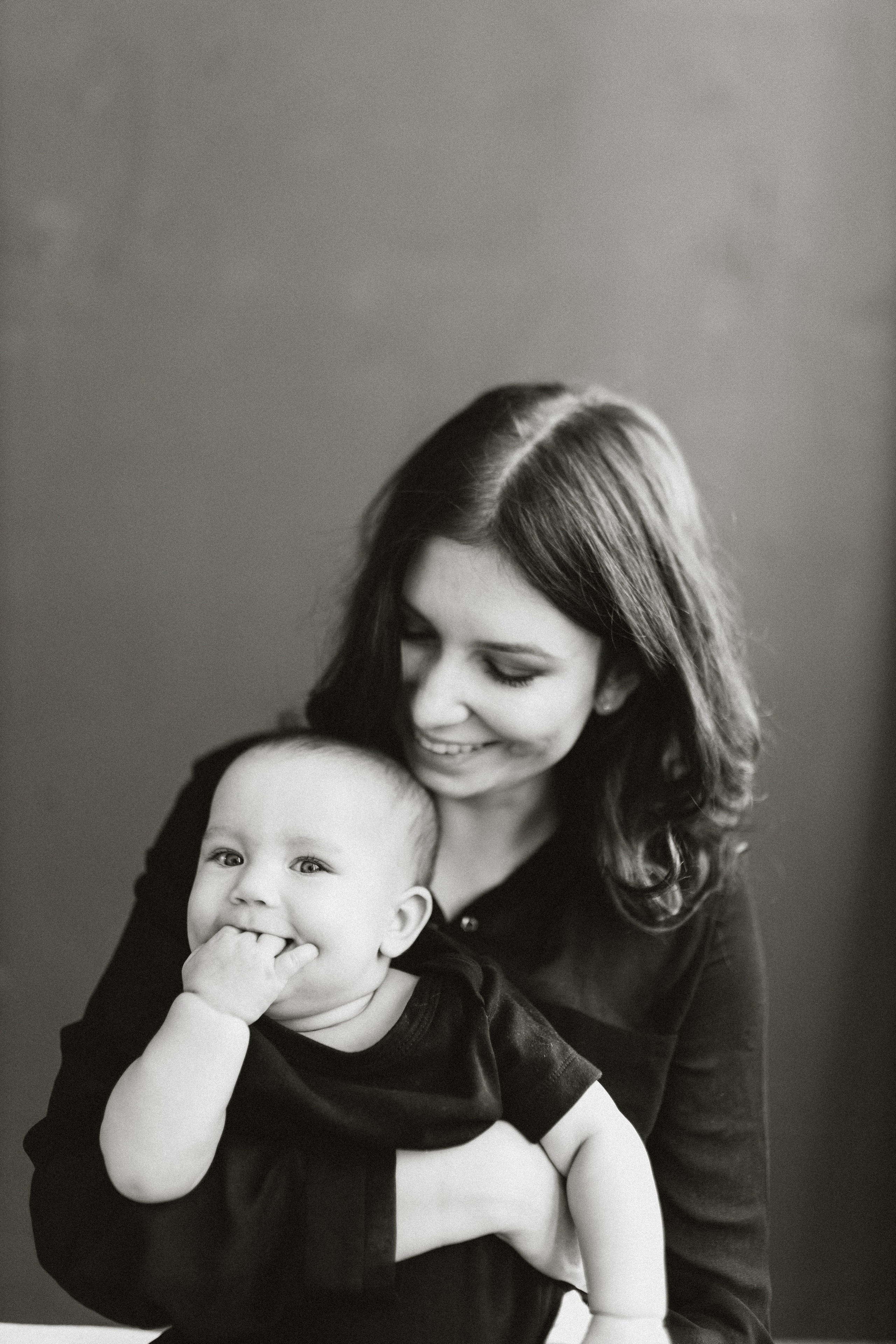 Фотосессия мама с малышом в студии. Семейный фотограф Екатеринбург Черепанова Олеся