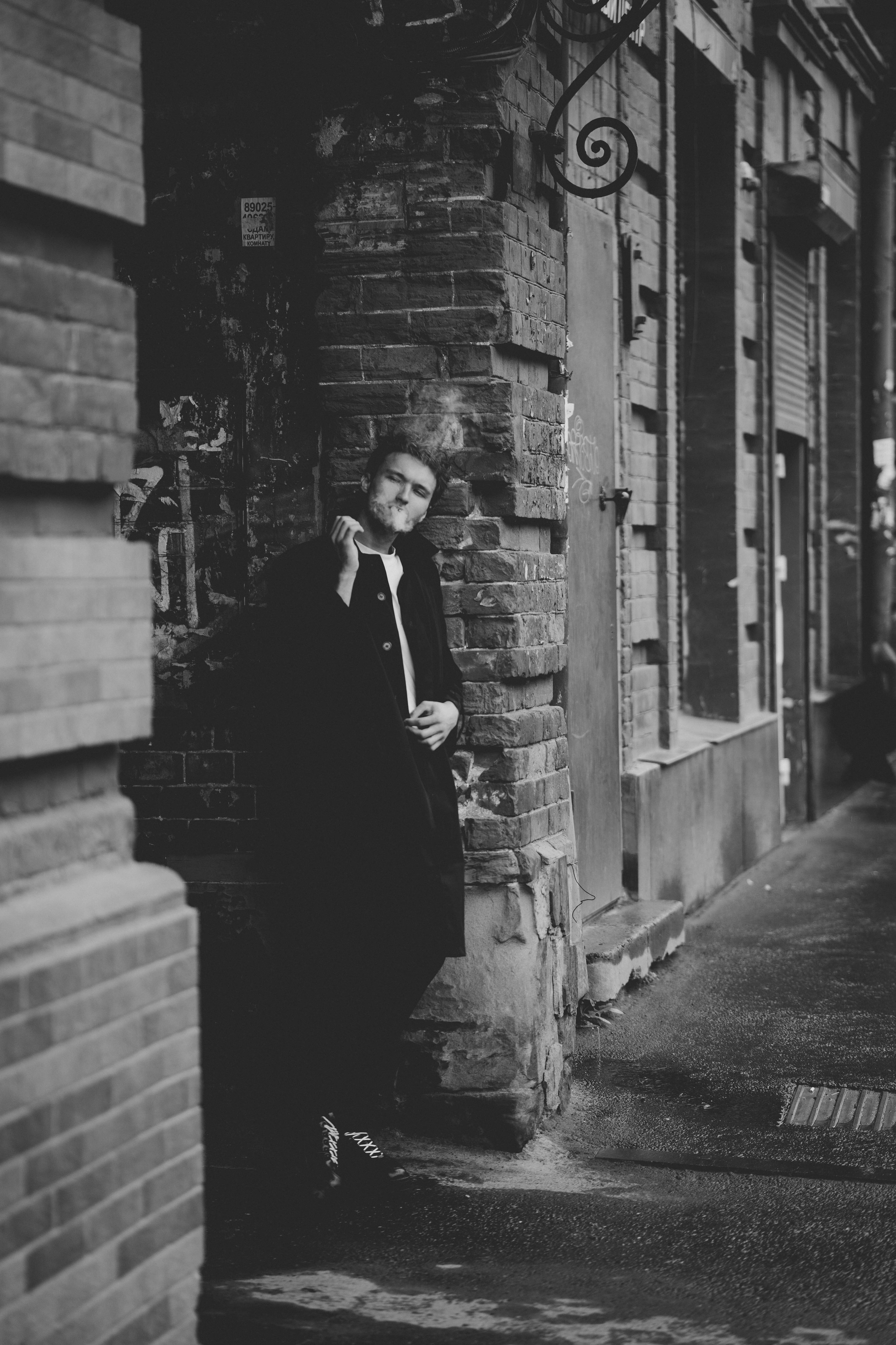 Ян. I am Diana, a portrait photographer. I take pictures around the world