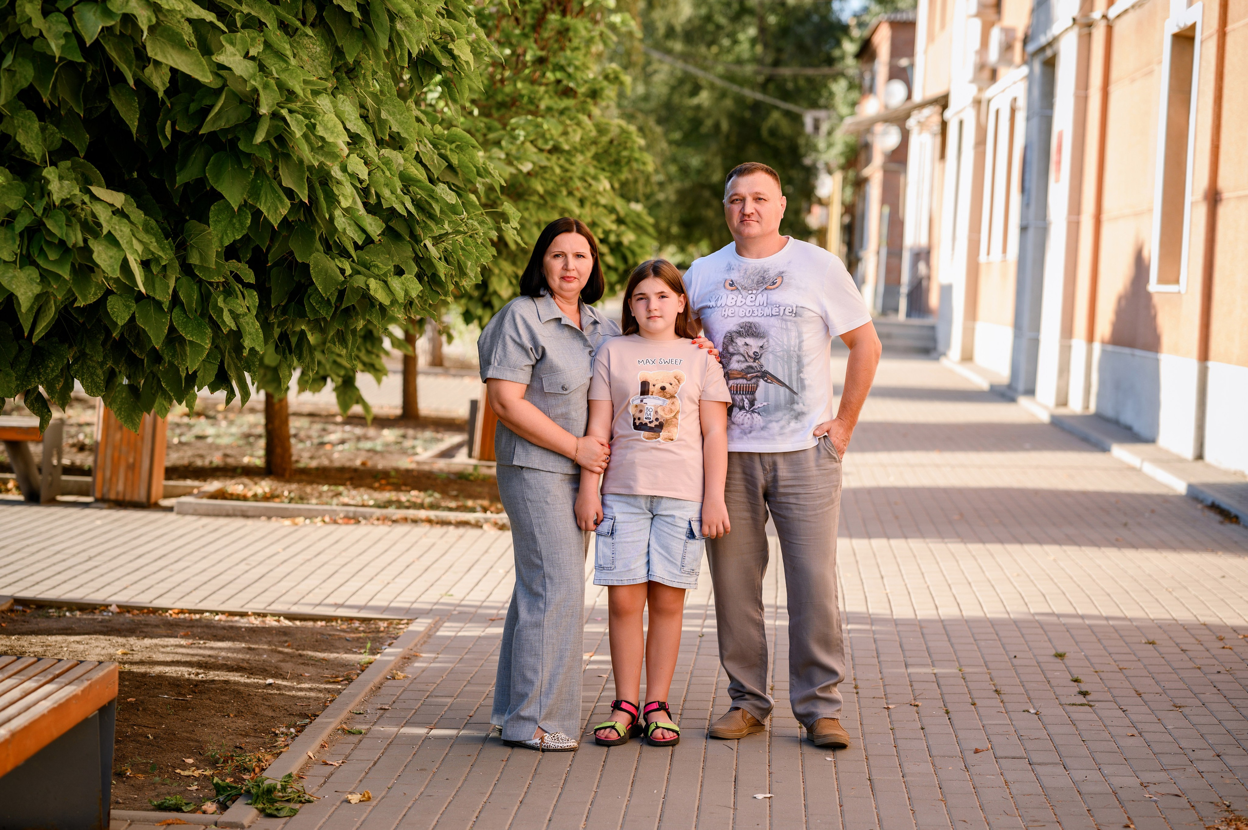 Прогулка по городу. Алексей. Оксана. Катерина. Свадебный и семейный фотограф в Миллерово и Ростове Алёна Черепенина