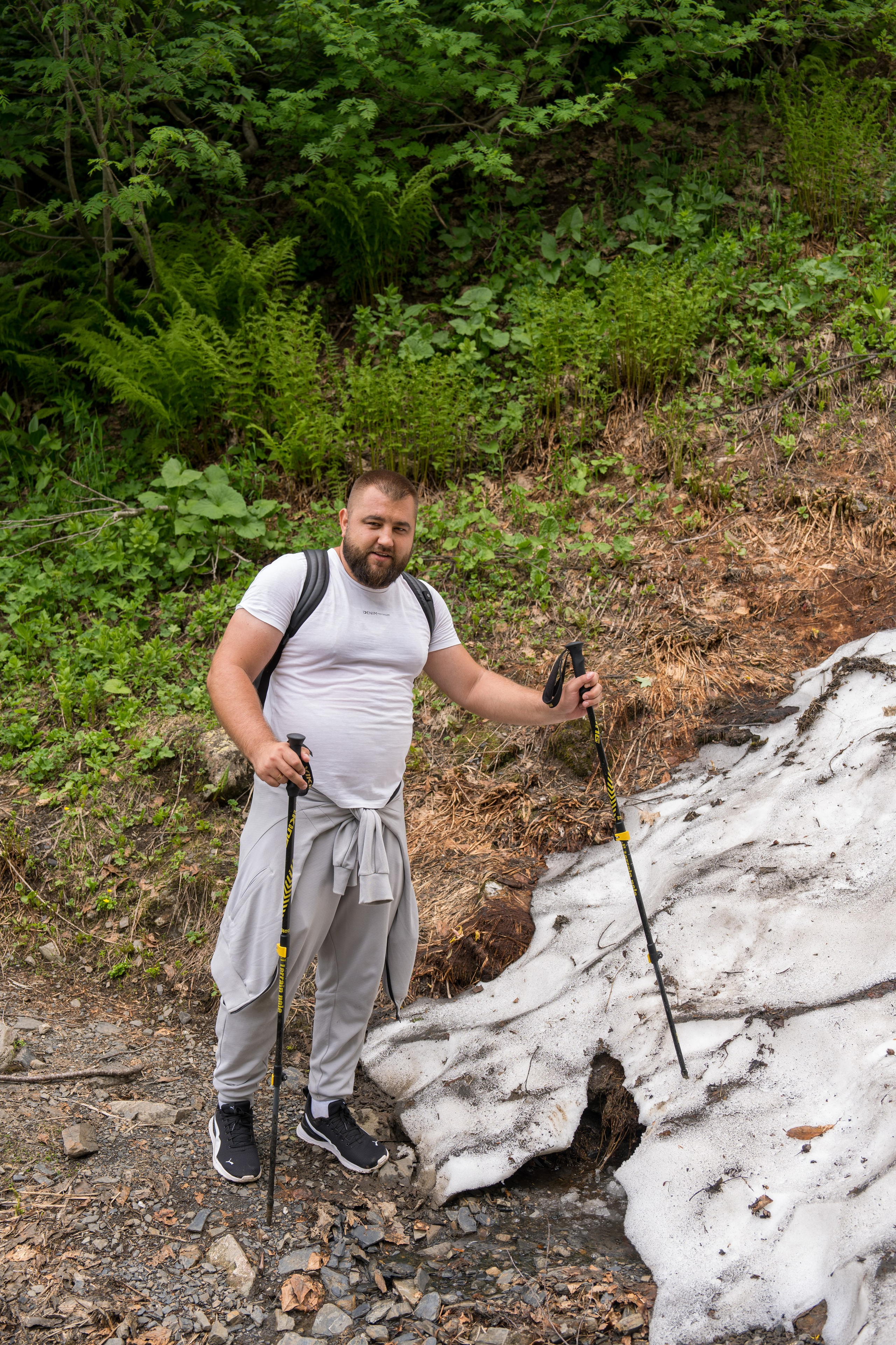 MICE мероприятие для компании «Доставка морем»: хайкинг к Ачипсинским водопадам. Репортажный фотограф в Красной Поляне и Сочи Павлюченко Екатерина