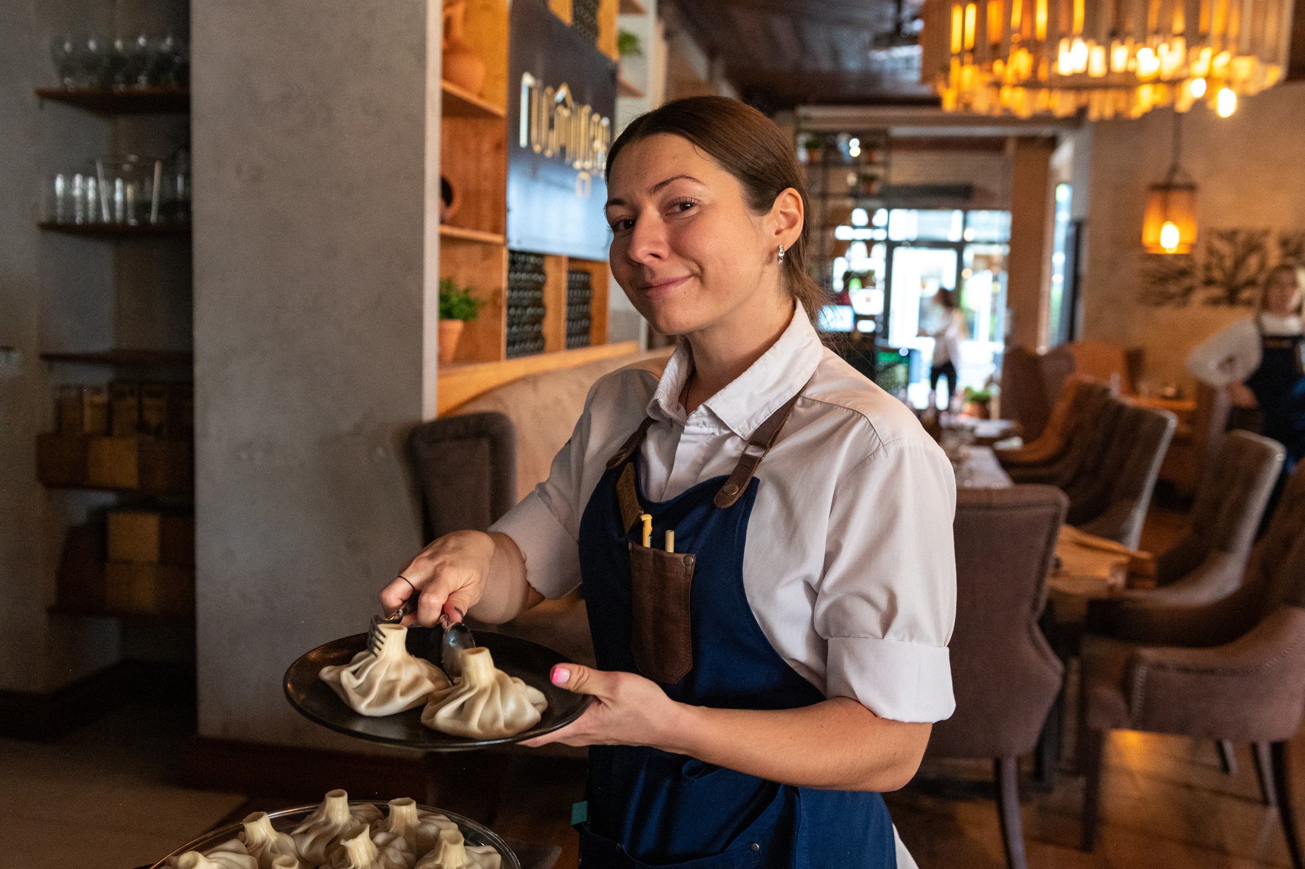 Mice мероприятие — прогулка на водопад Поликаря на курорте Красная Поляна. Репортажный фотограф в Красной Поляне и Сочи Павлюченко Екатерина