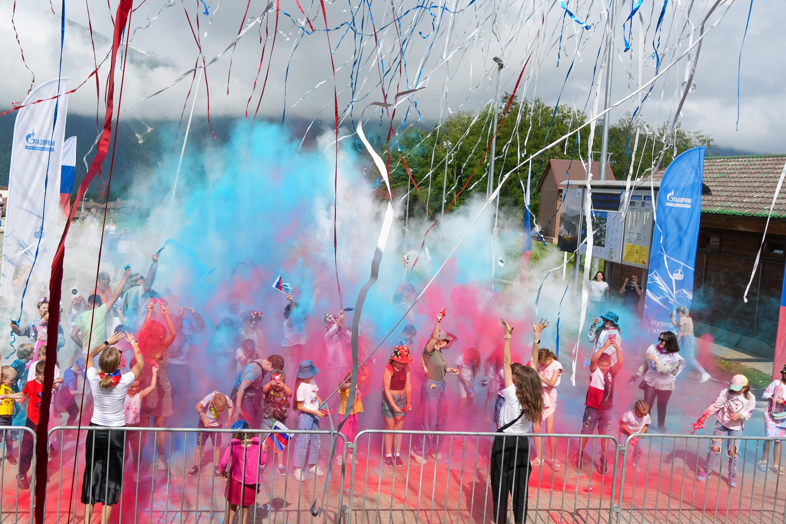 День России на курорте Газпром 2023. Репортажный фотограф в Красной Поляне и Сочи Павлюченко Екатерина