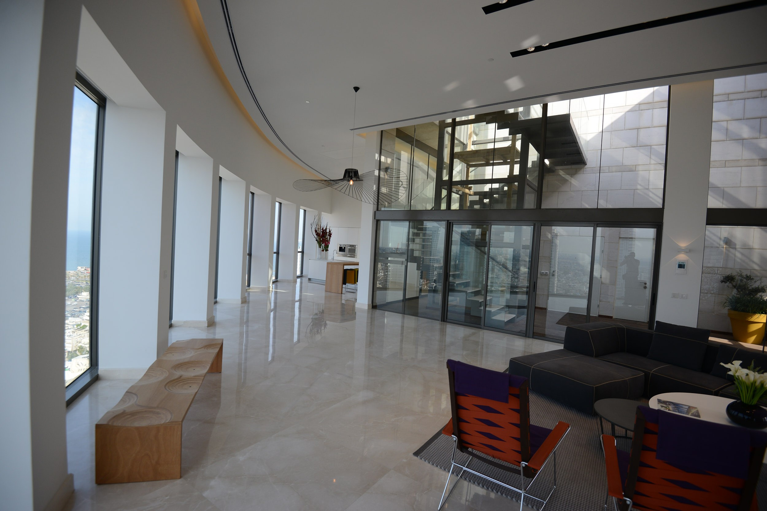 Богатый район в Тель-Авиве. Репортажный фотограф в Минске. Алексей Матюшков