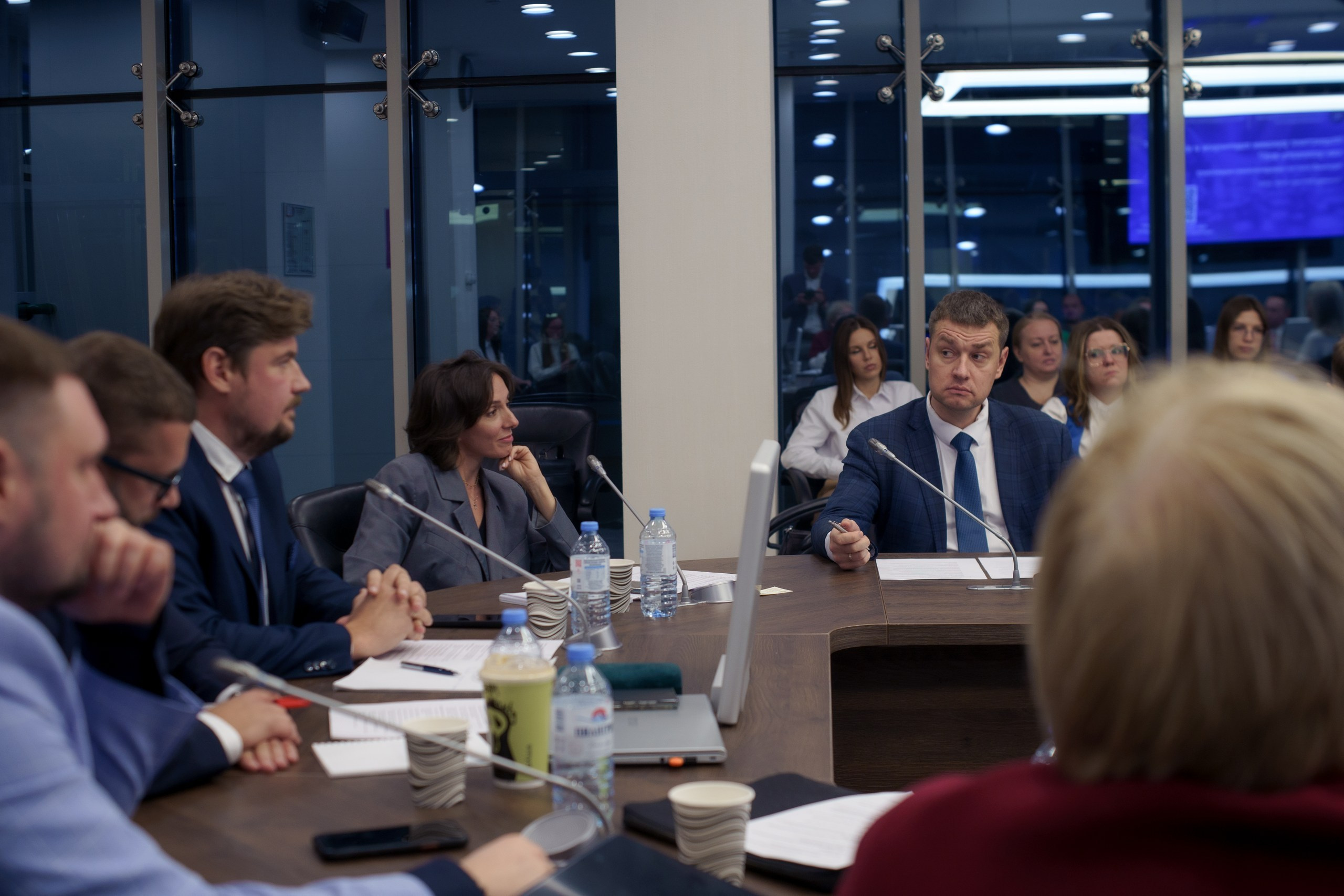 Репортажная бизнес съемка. Пенкин Александр