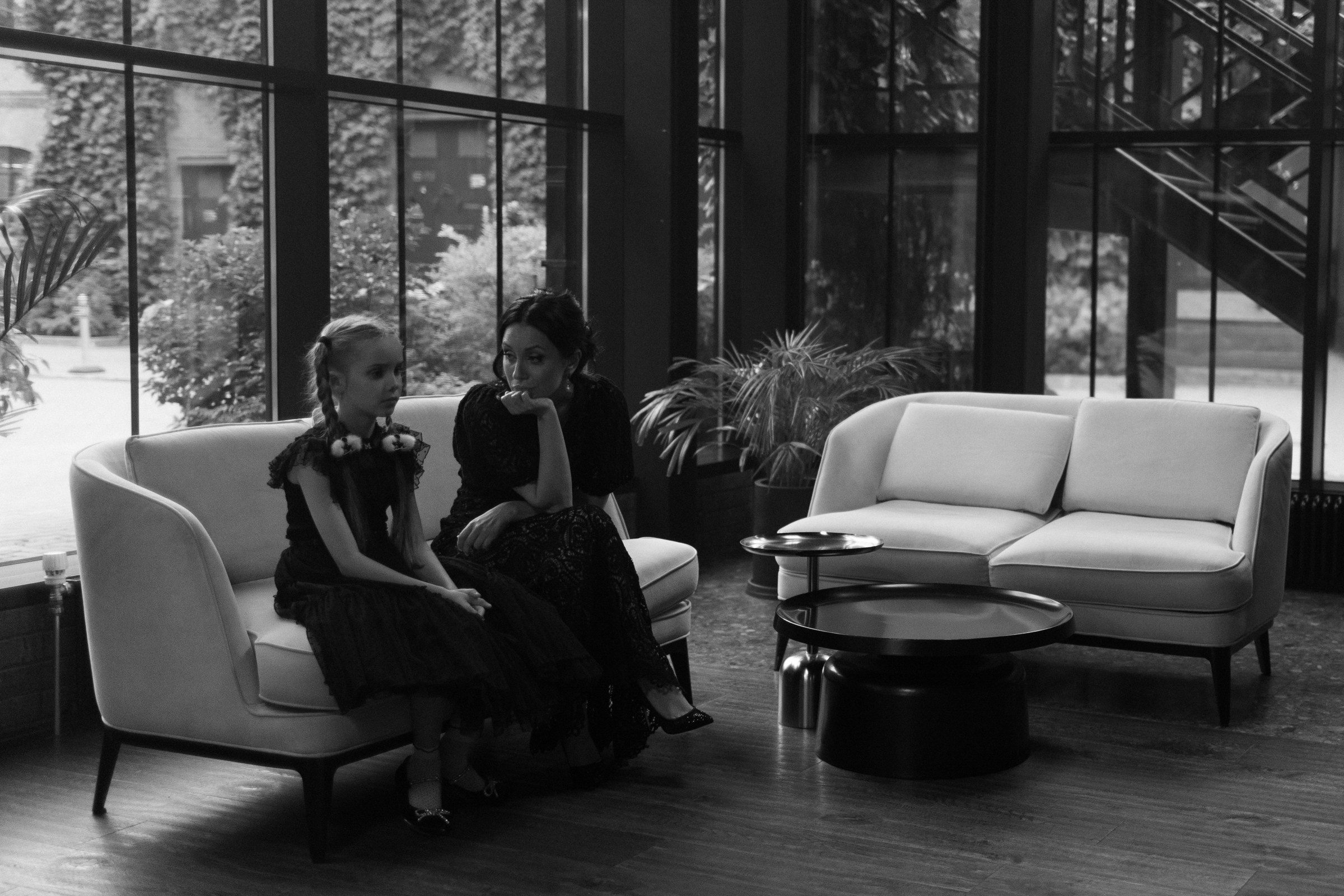 Собираемся на свадьбу вместе с фотосессией для двоих на утренние сборы. Свадебный, репортажный и портретный фотограф Сочи, Краснодар. Александра Зайцева