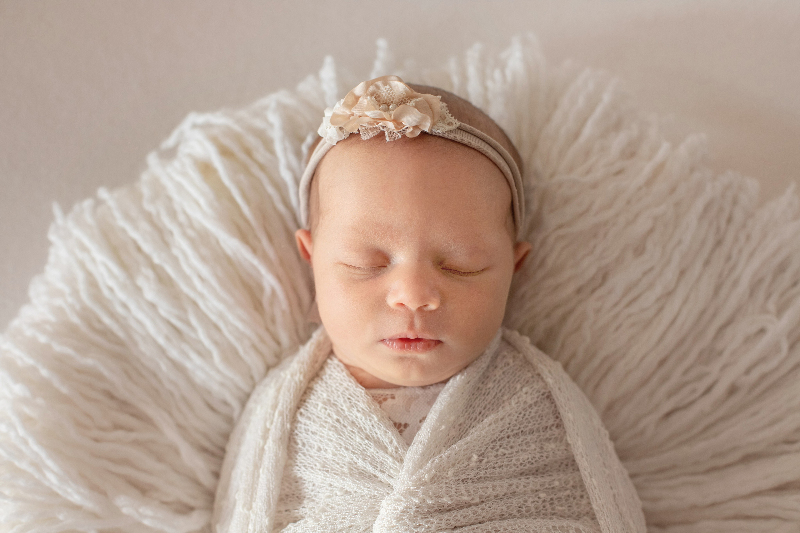 Елена (Ангелина). Фотограф новорожденных в Екатеринбурге Татьяна Продан