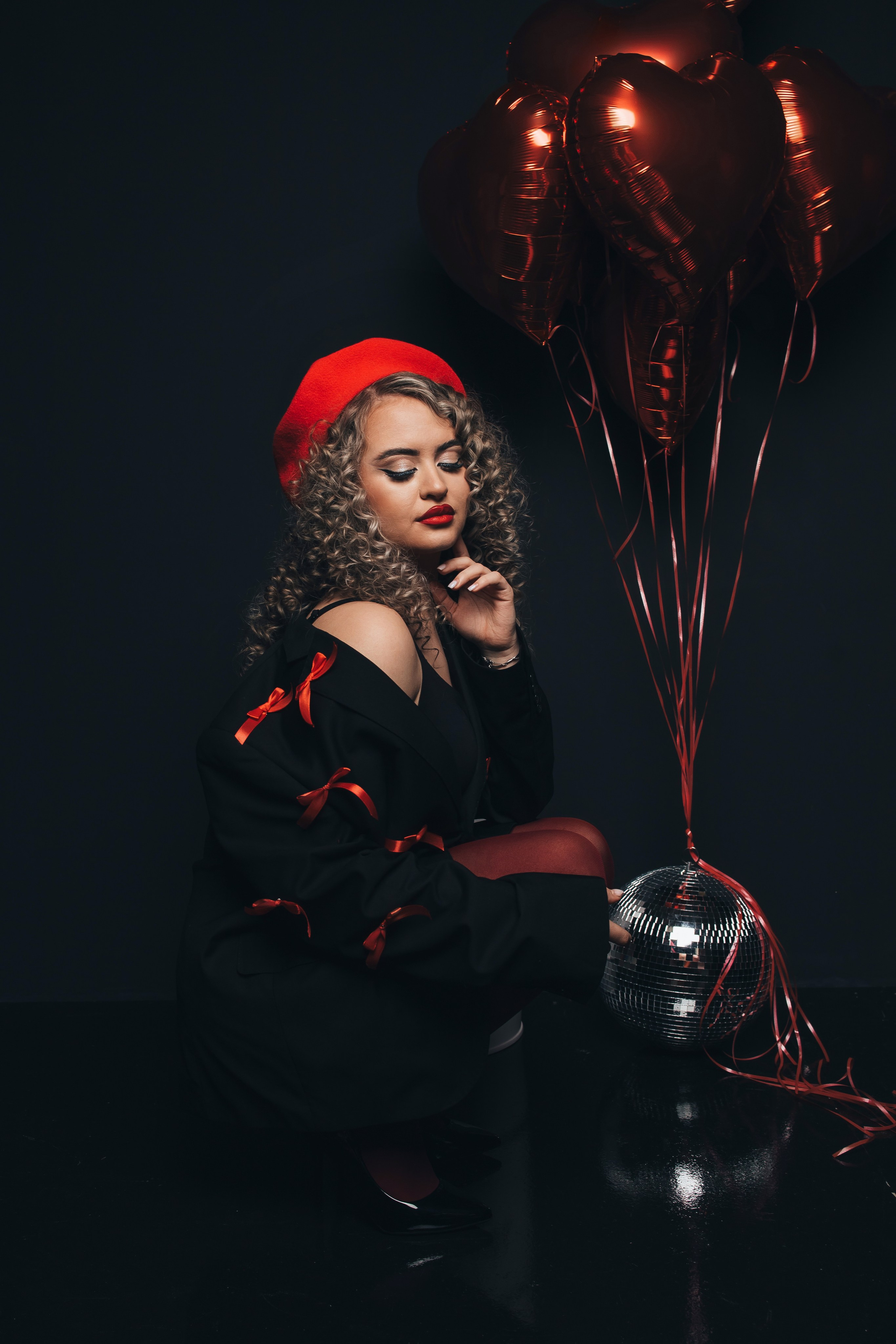 Фото день к 14 февраля.Эля