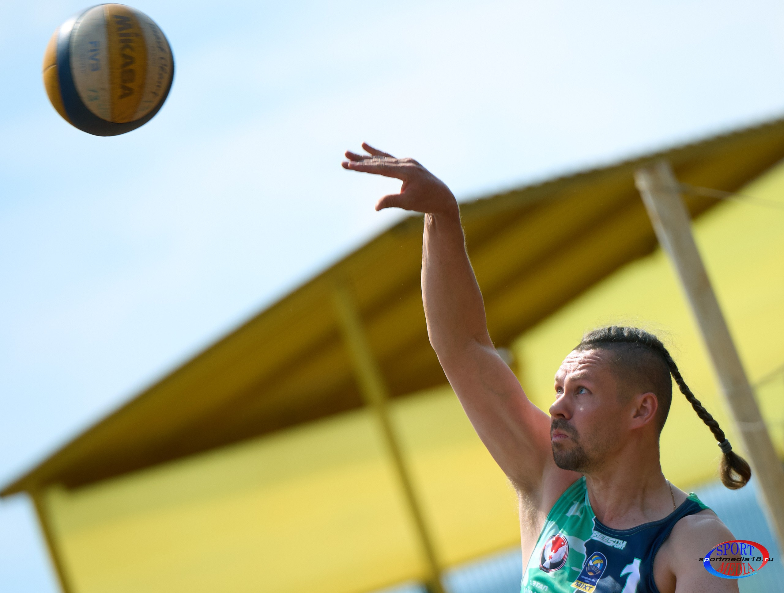 Пляжный волейбол. ПРИВОЛЖСКАЯ ЛИГА MIXT Ижевск 18.05.2025. Спортивный репортажный фотограф в Ижевске Сергей Мерзляков