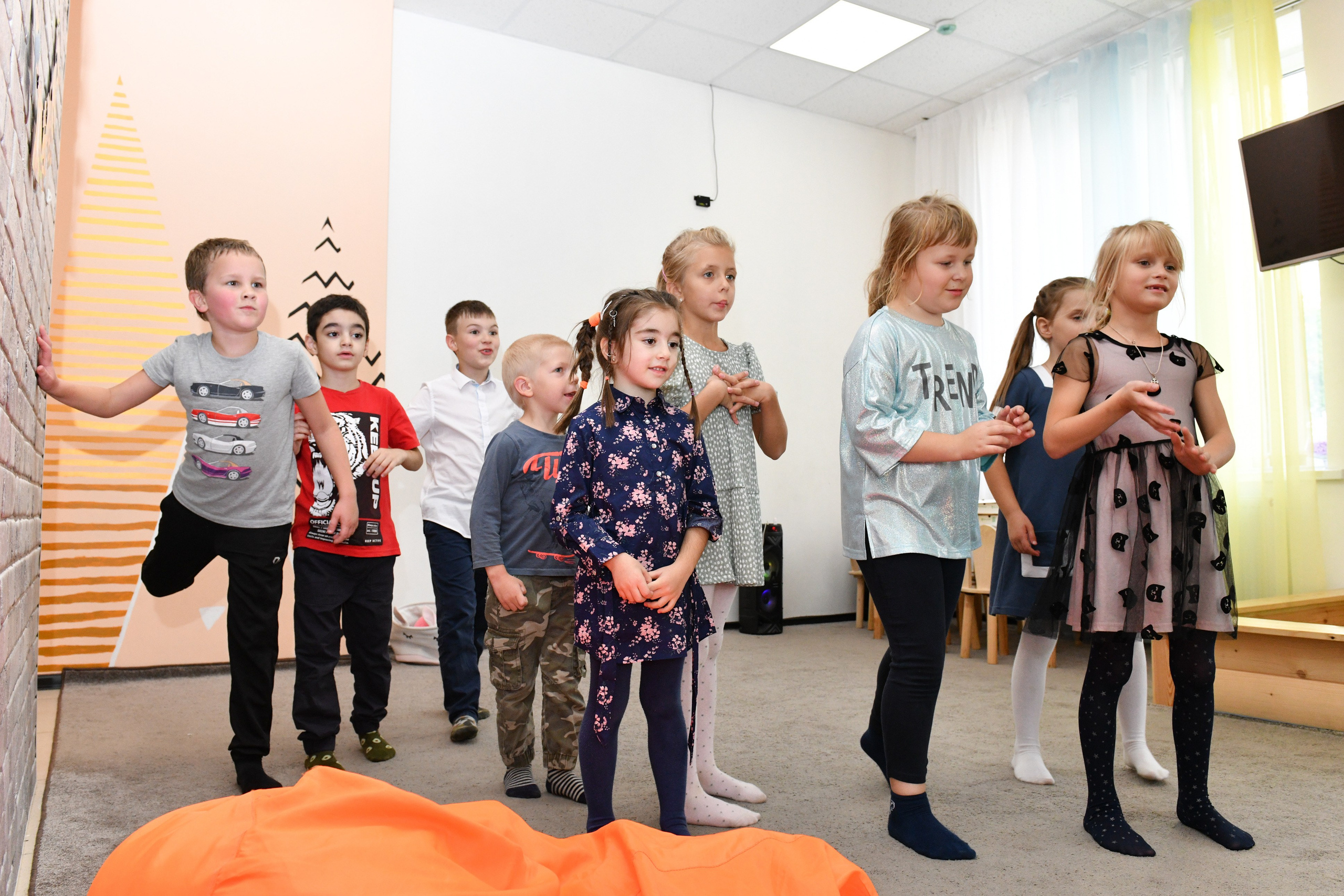 Игровой центр. Кот на нитке. Мытищи. Фотограф Крещения и Венчания в Москве и МО