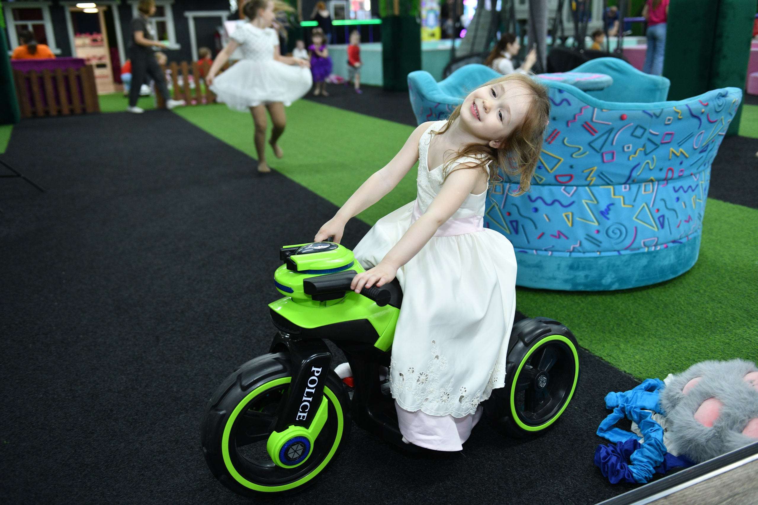 День рождения Саши. Kids Casle. Фотограф Крещения и Венчания в Москве и МО