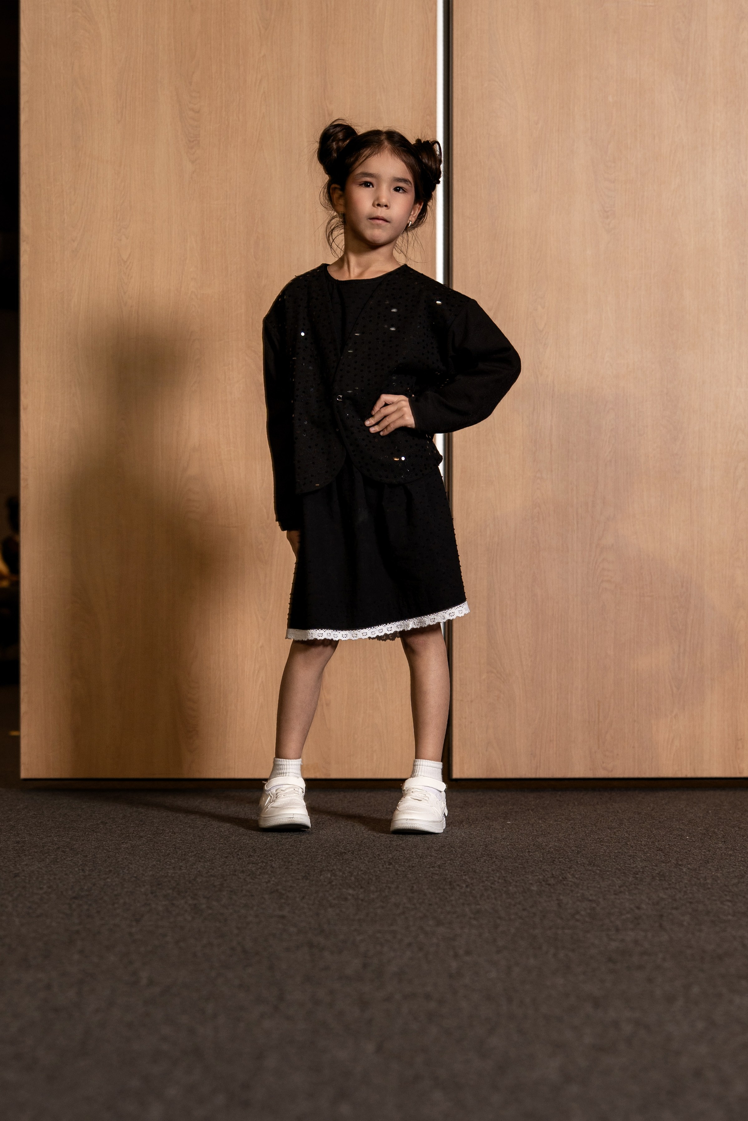 Brand Mila_R. Сайт Алматинского НЮ АРТ, будуар и фэшн фотографа Дениса Карпенко