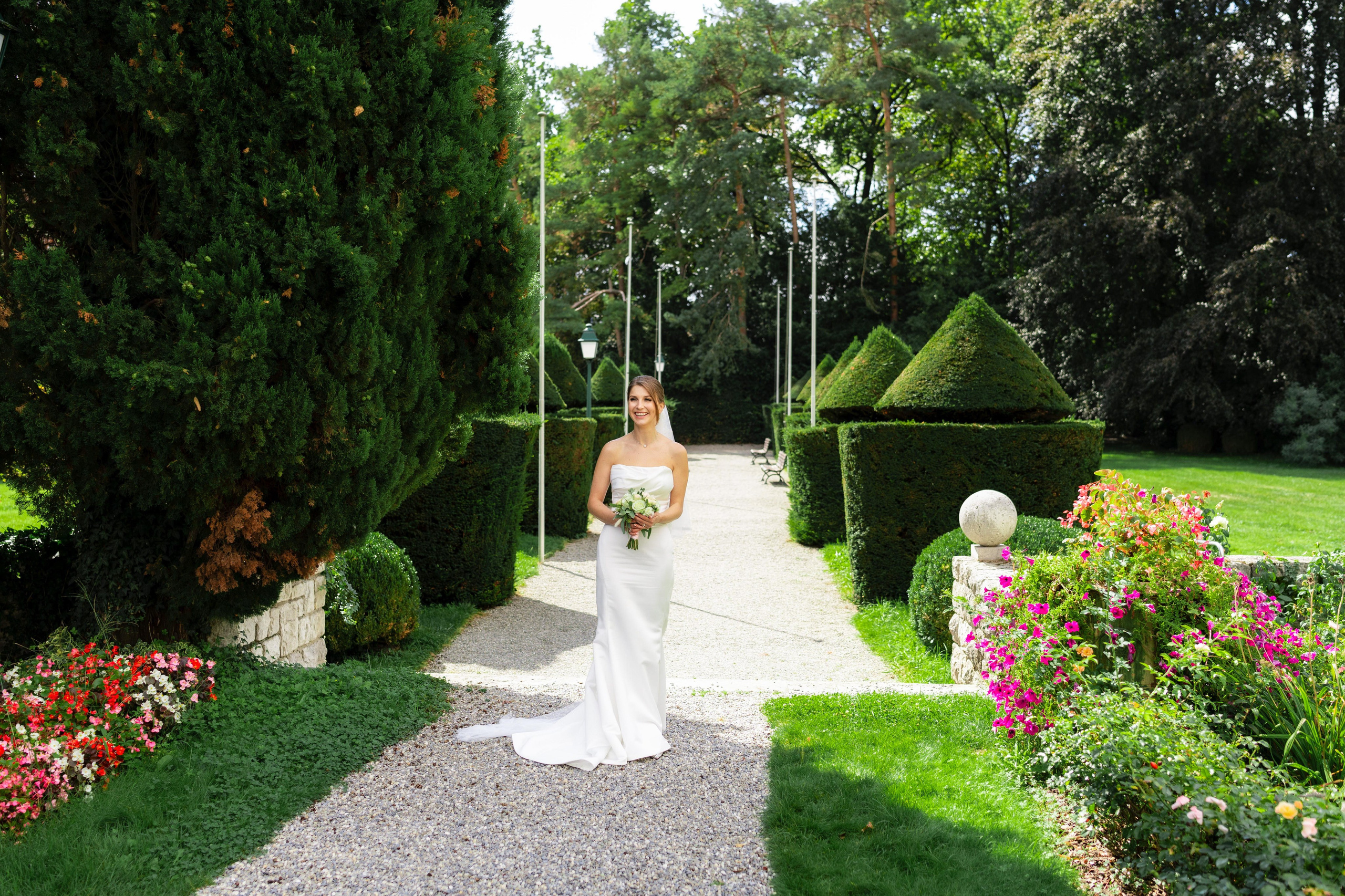 Wedding Photographer Switzerland Geneva Europe. Professional Wedding Photographer Geneva & Romande Switzerland | Tanya Creator