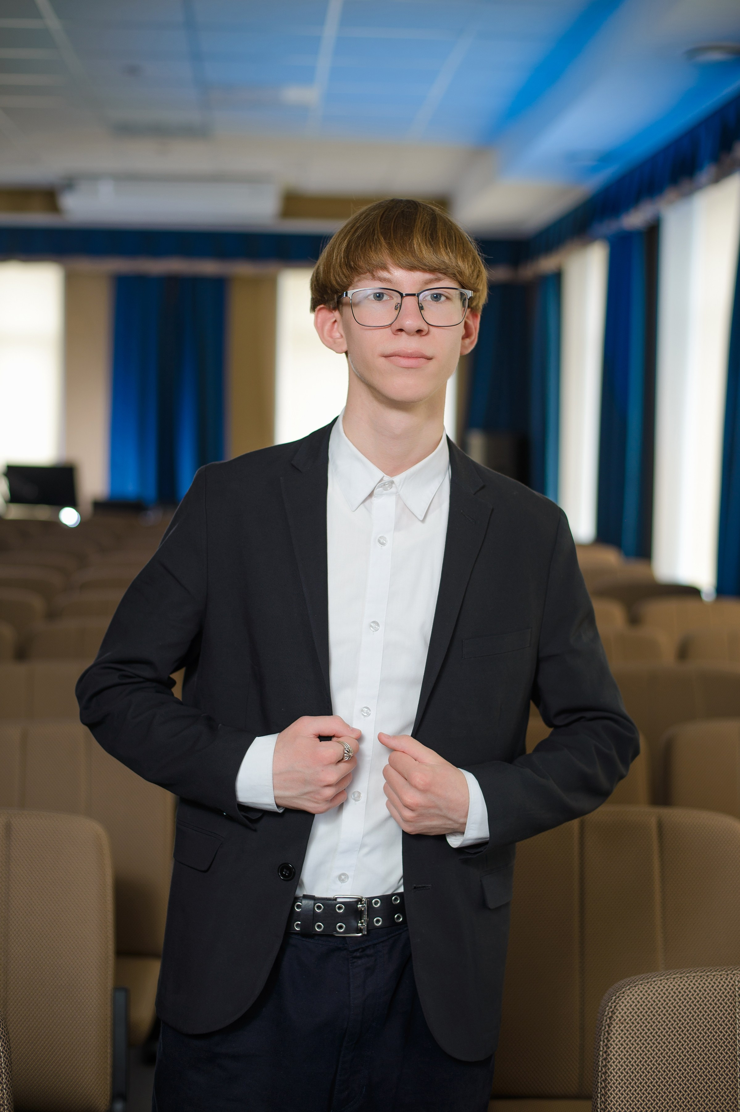 Портреты 9-11 кл. АРТИКУЛ. Выпускные альбомы Нижний Тагил