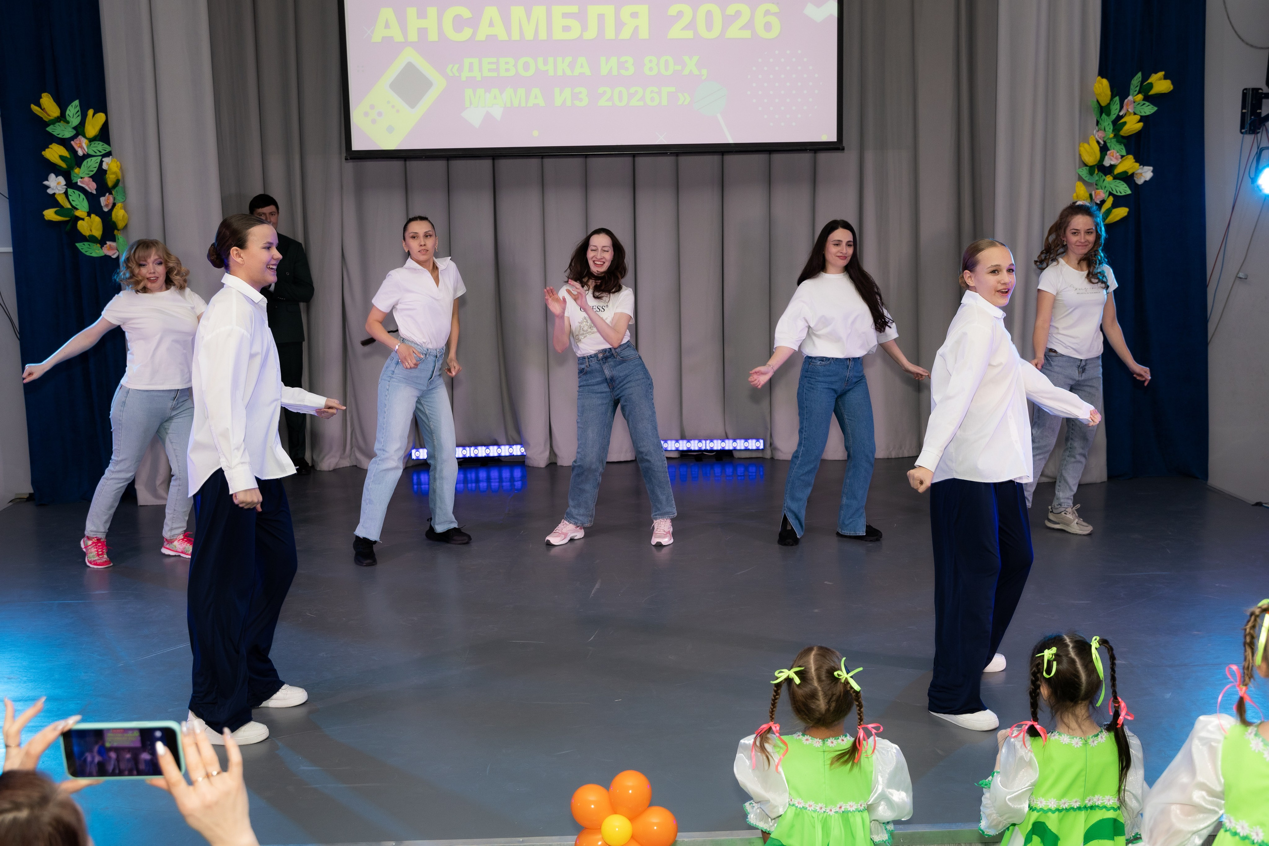 Танцевальный коллектив. Рыжий Фотограф Иркутск