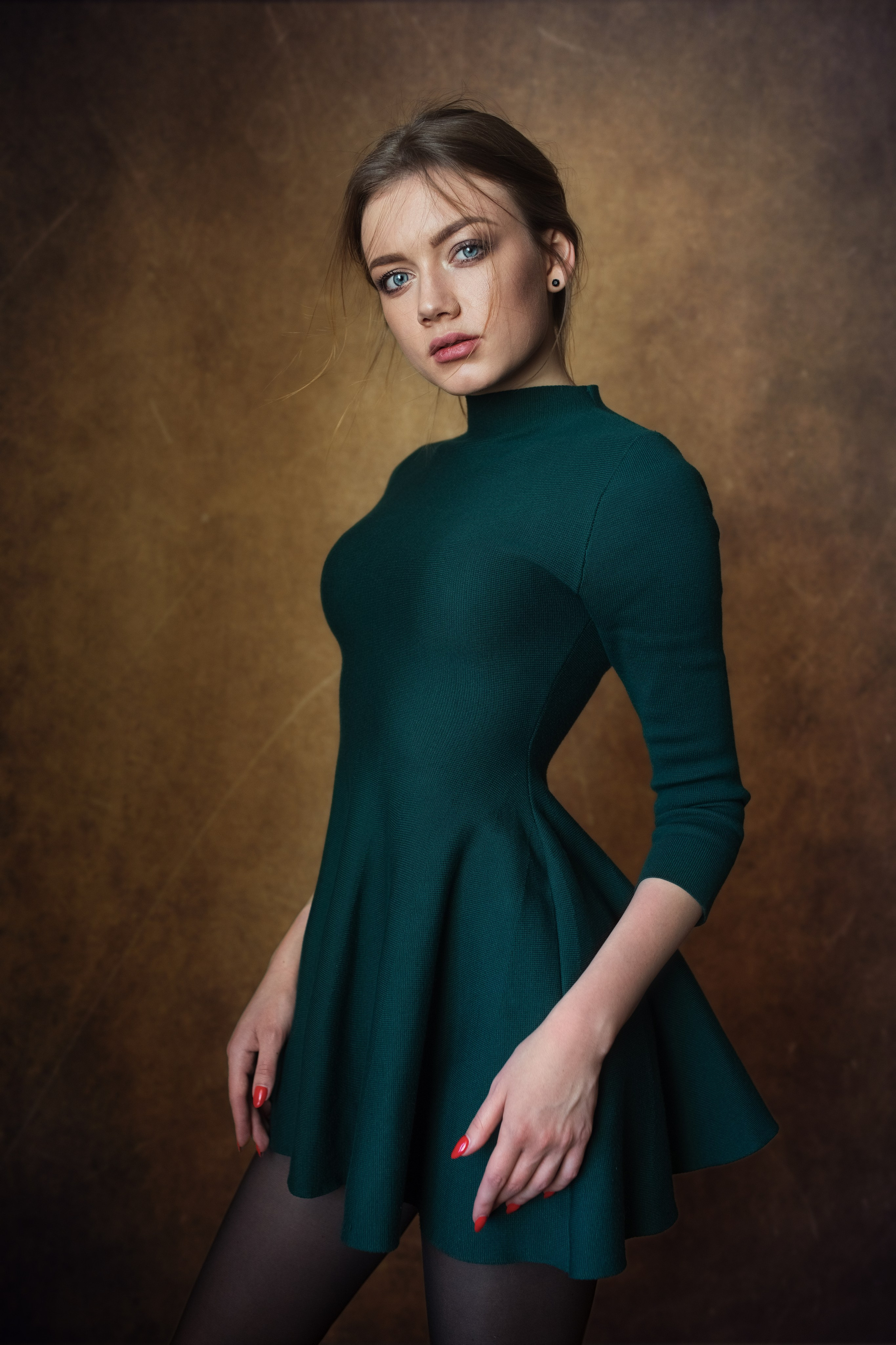 Портреты у окна с Екатериной в формате для «себя»