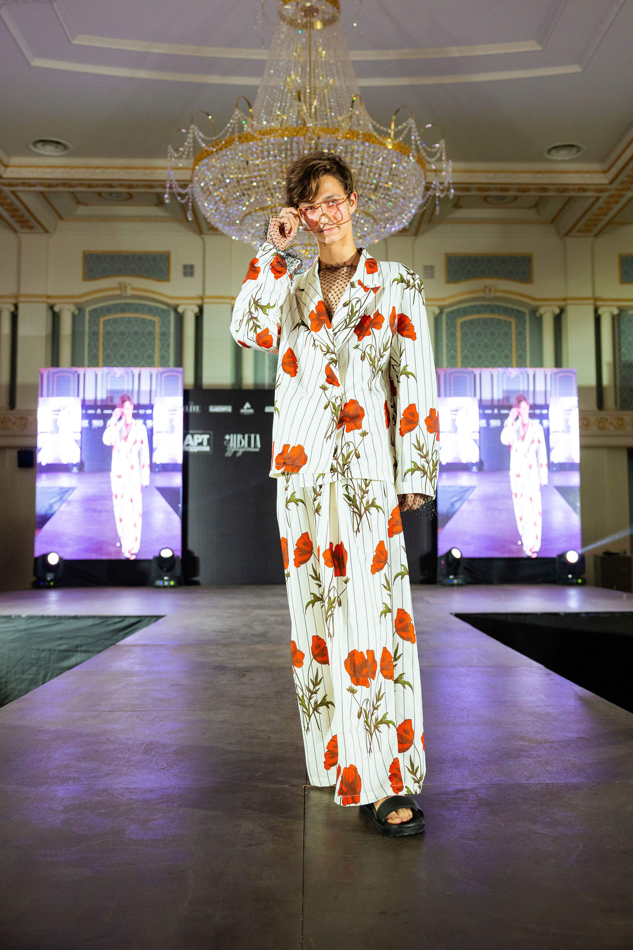 Арт-подиум «Цвета Удмуртии». Показ мод [25/10/24]. Фотограф Виноградов Константин