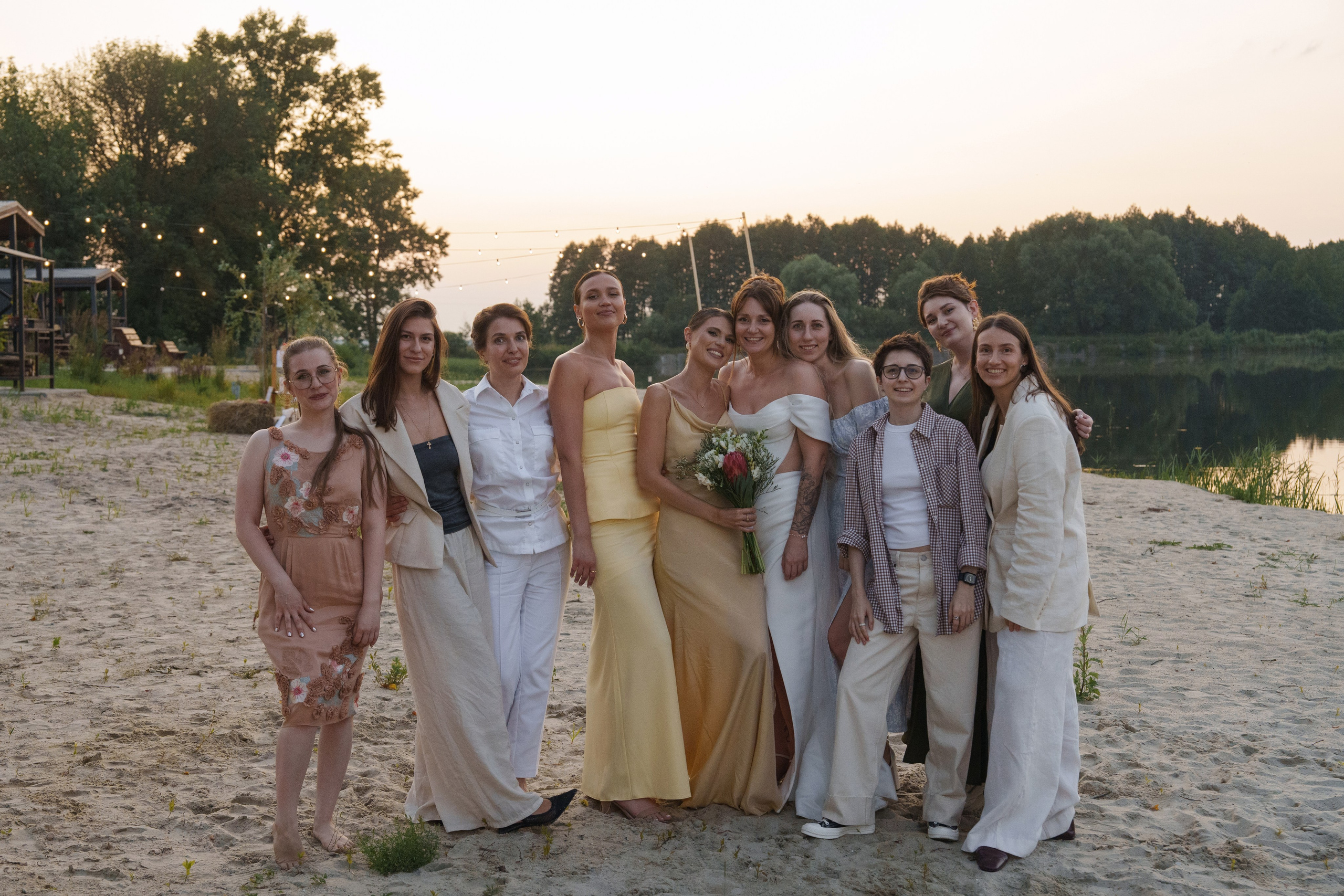 Михаил и Ольга (банкетная часть г. Брянск). Свадебный и репортажный фотограф Элина Козырьянова